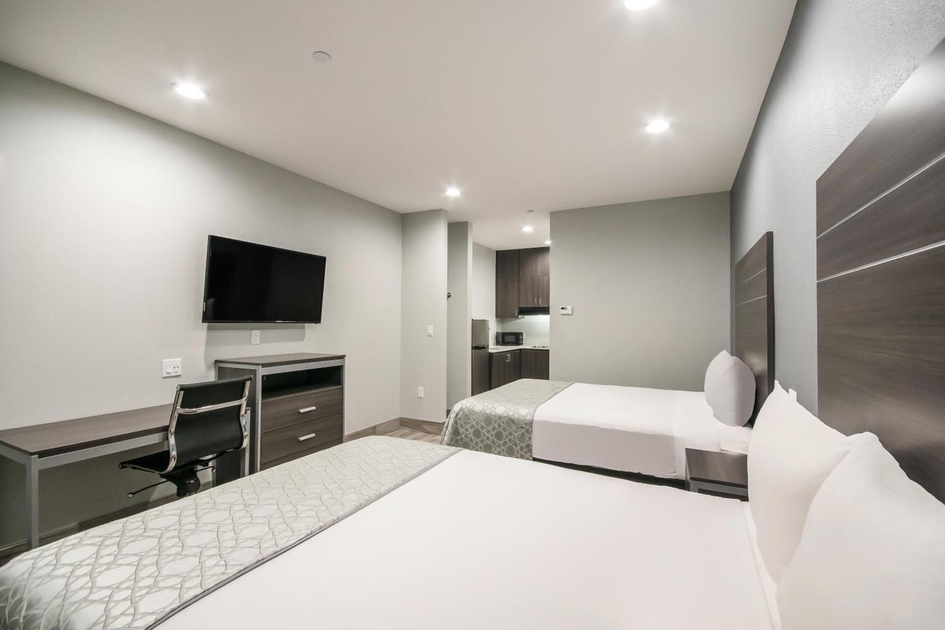 Americas Best Value Inn & Suites Northeast Houston Downtown I-610 photo 15
