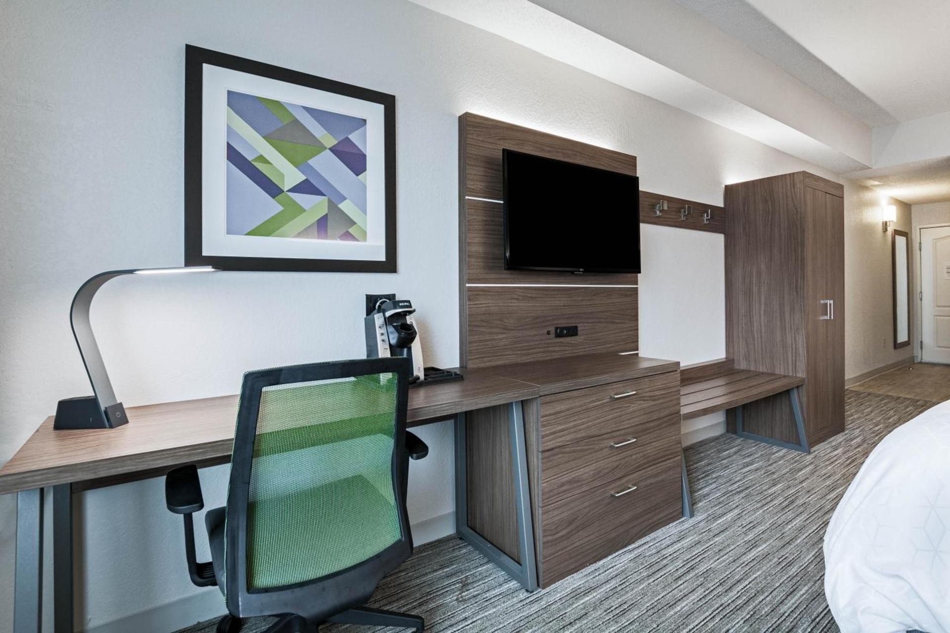 Holiday Inn Express Hotel & Suites Jasper by IHG photo 3