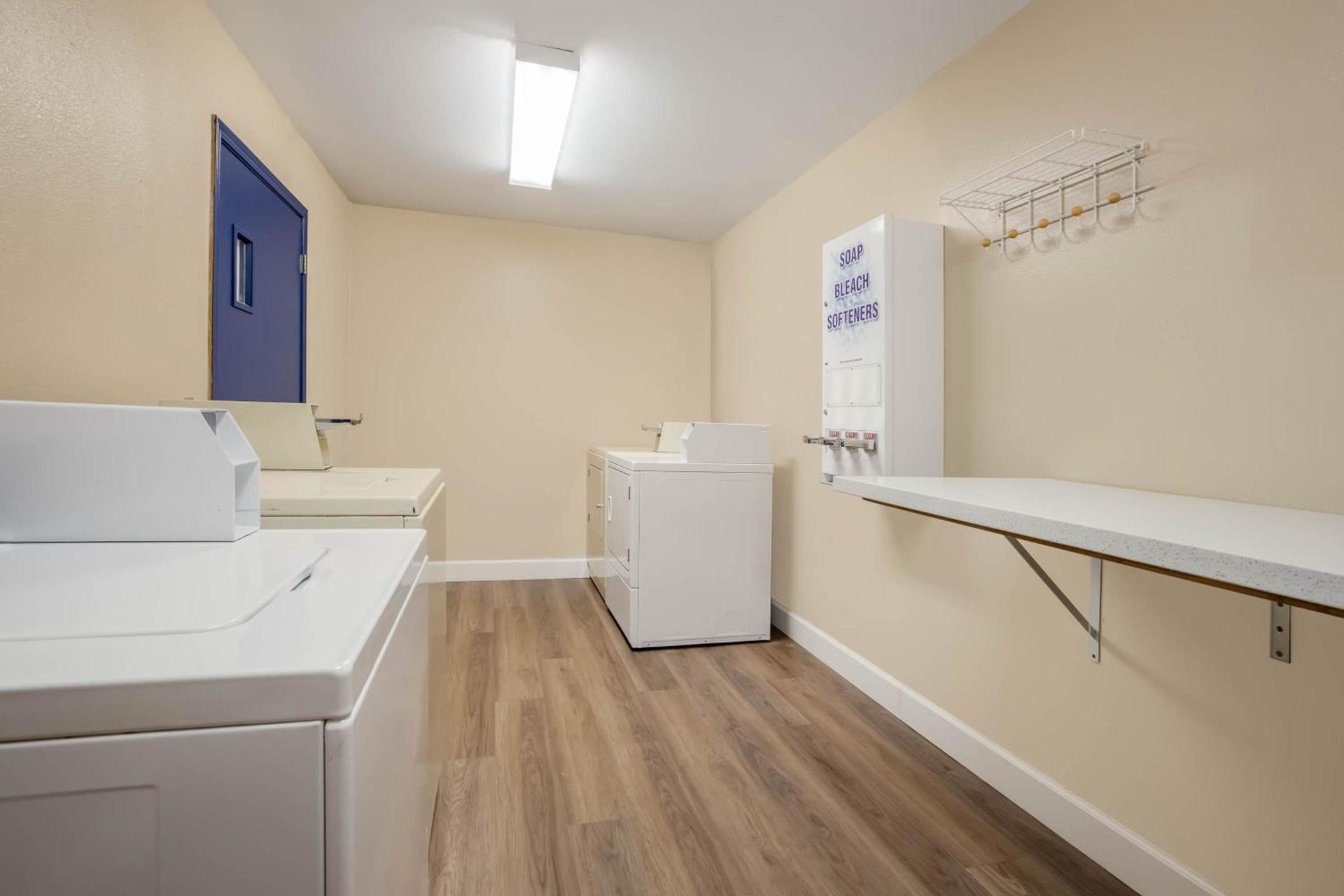 Baymont by Wyndham Tri-Cities/Kennewick WA photo 21