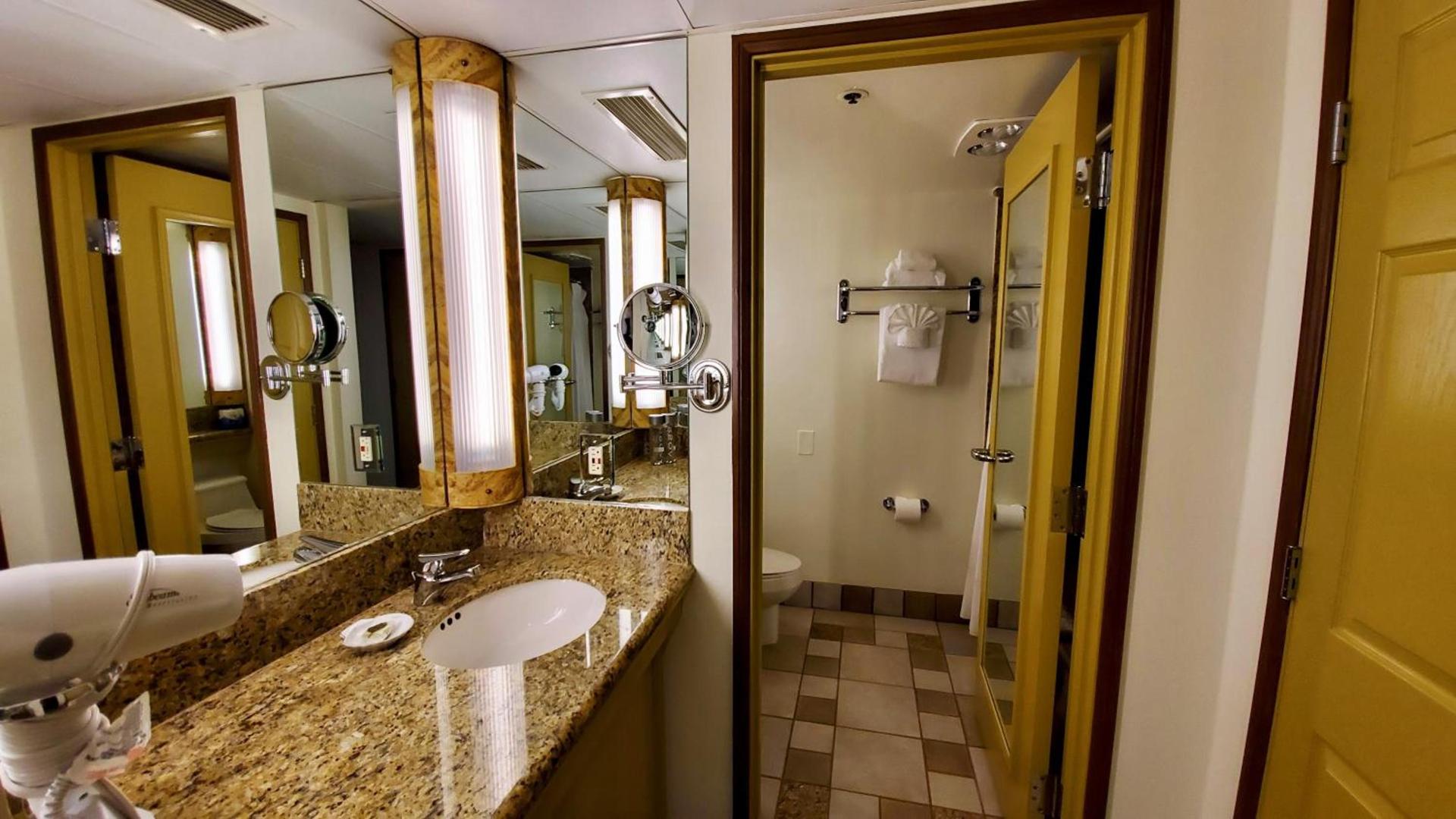 Harbor View Inn photo 35