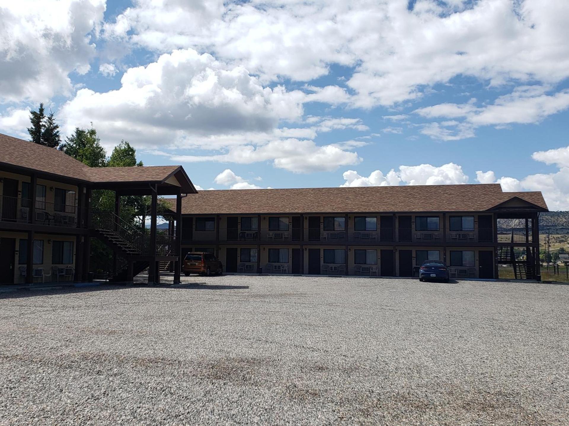 Red Bear Inn photo 15