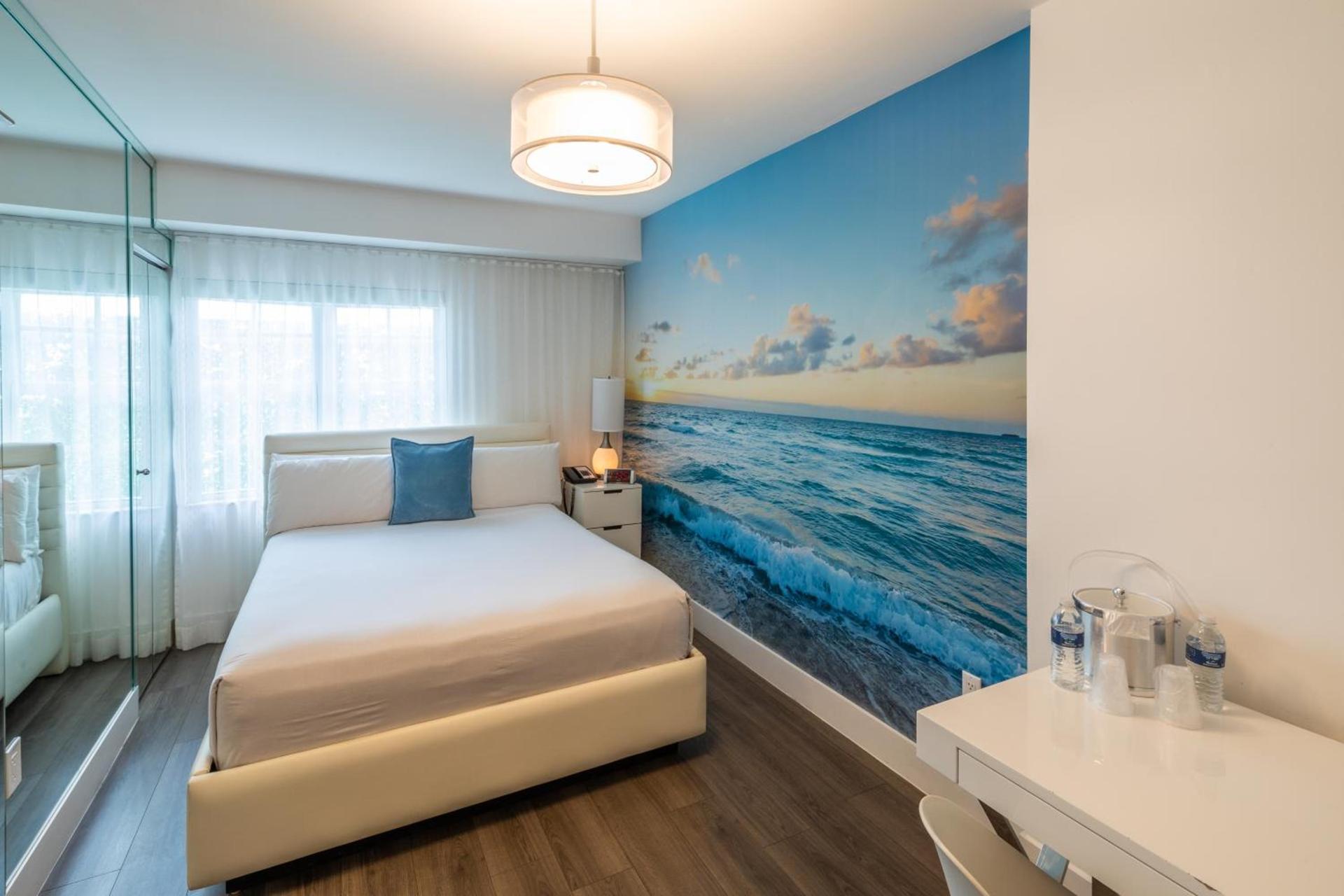 President Hotel Villa photo 23