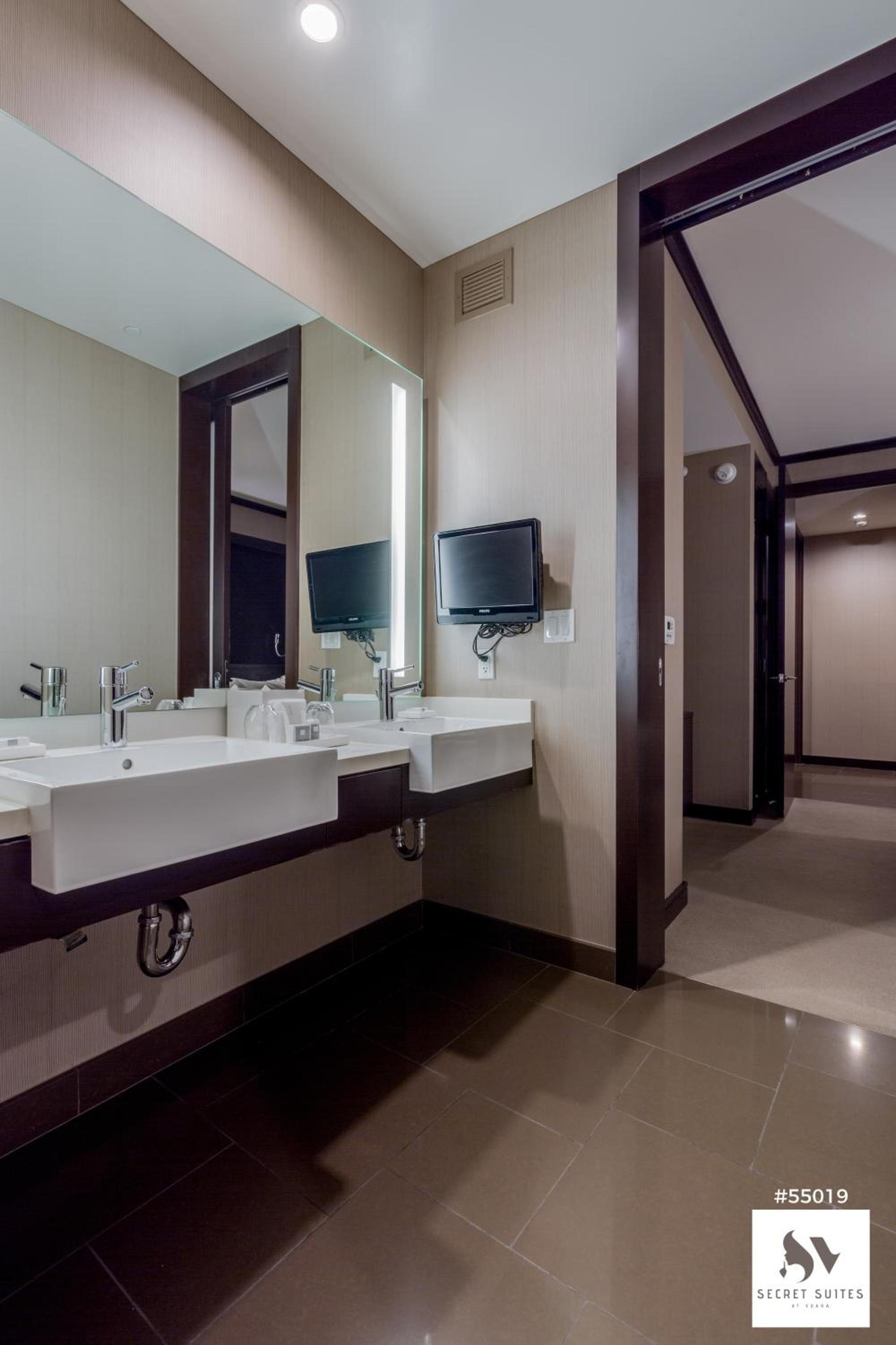 Secret Suites At Vdara photo 70