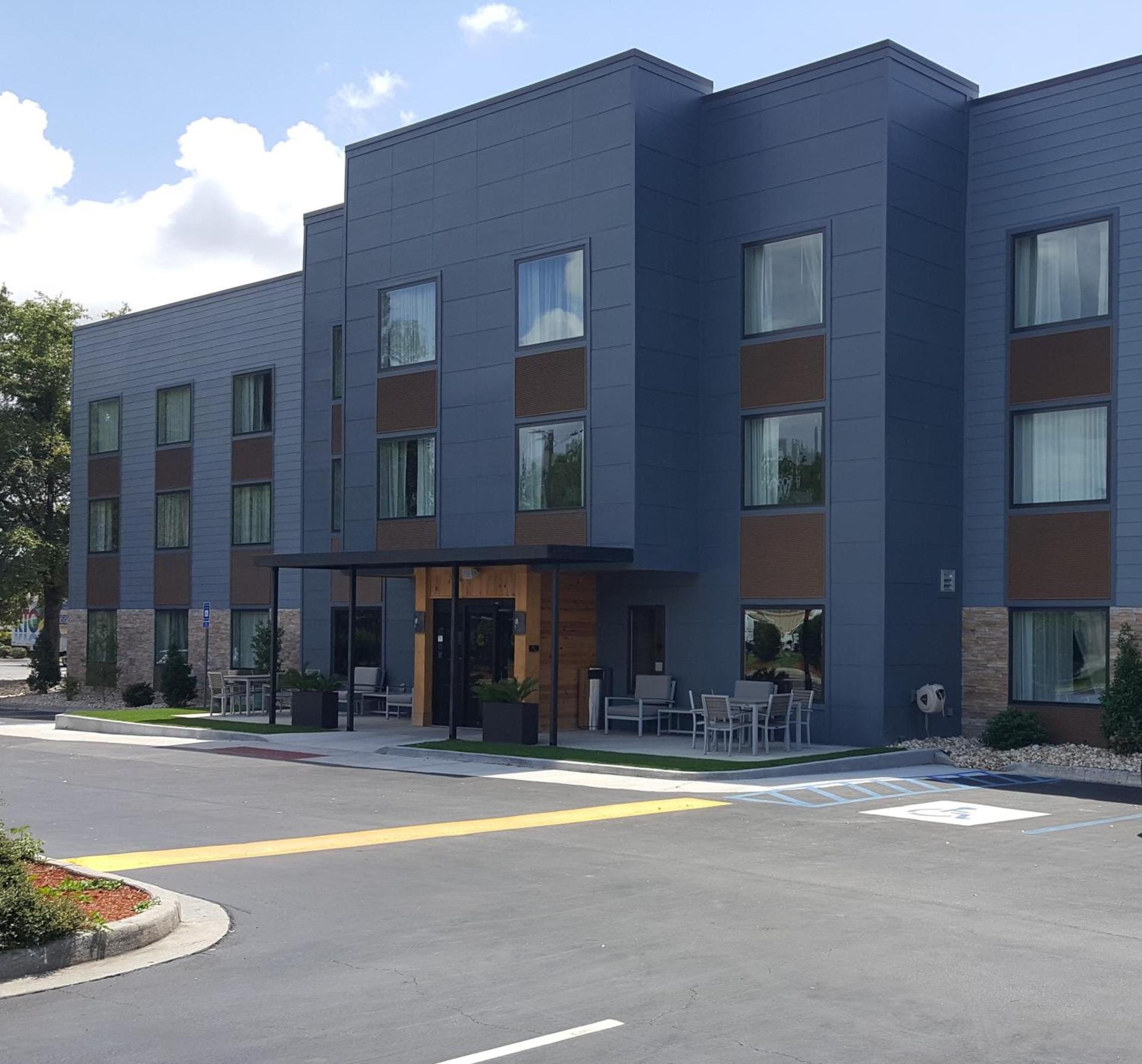 Country Inn & Suites by Radisson, Savannah Midtown, GA photo 41