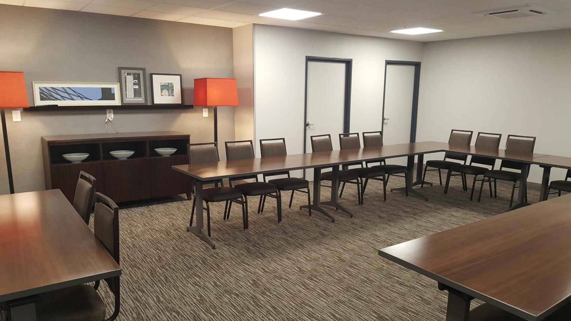 Country Inn & Suites by Radisson, Savannah Midtown, GA photo 27