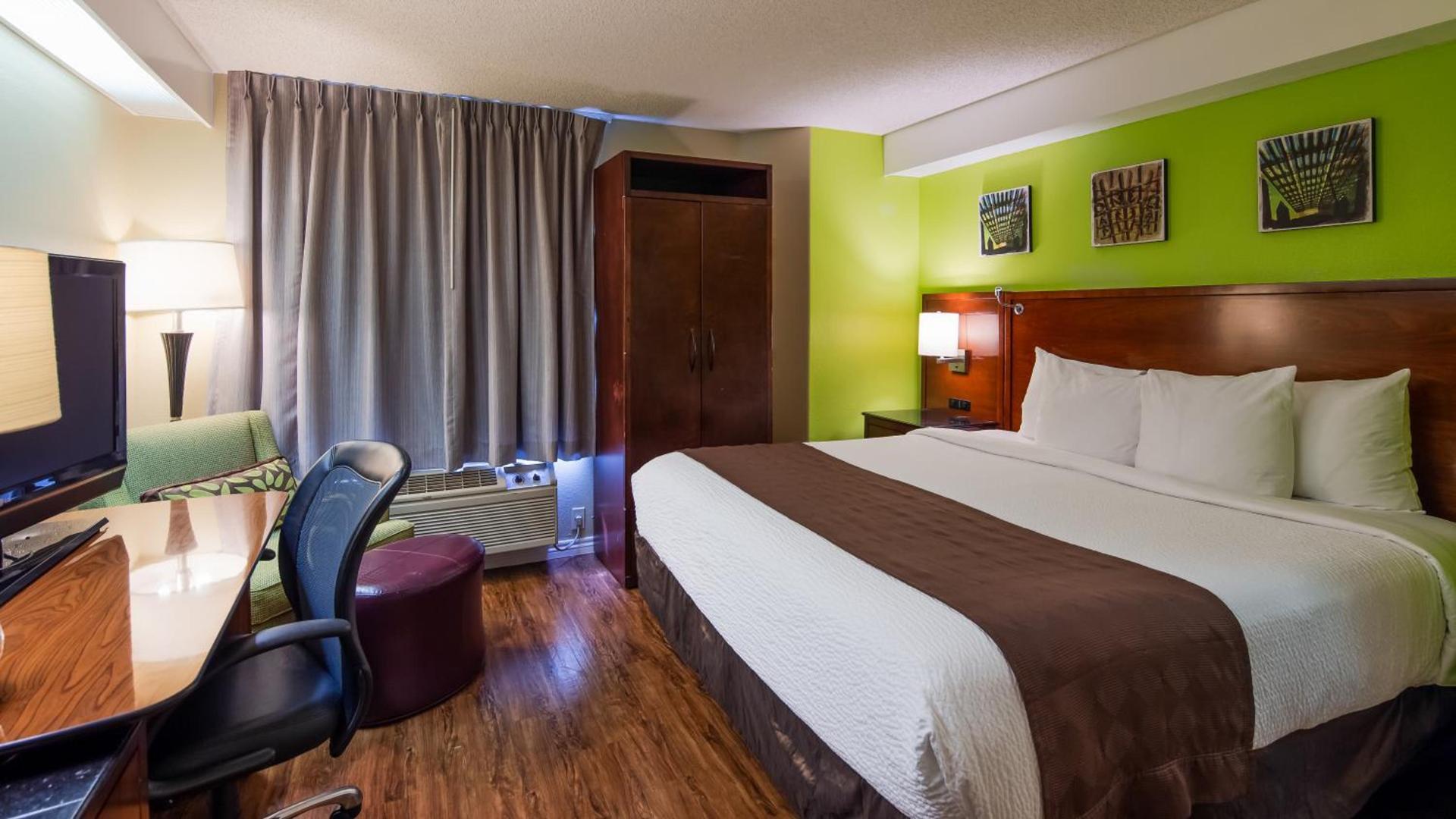 Days Inn by Wyndham Thornton photo 35