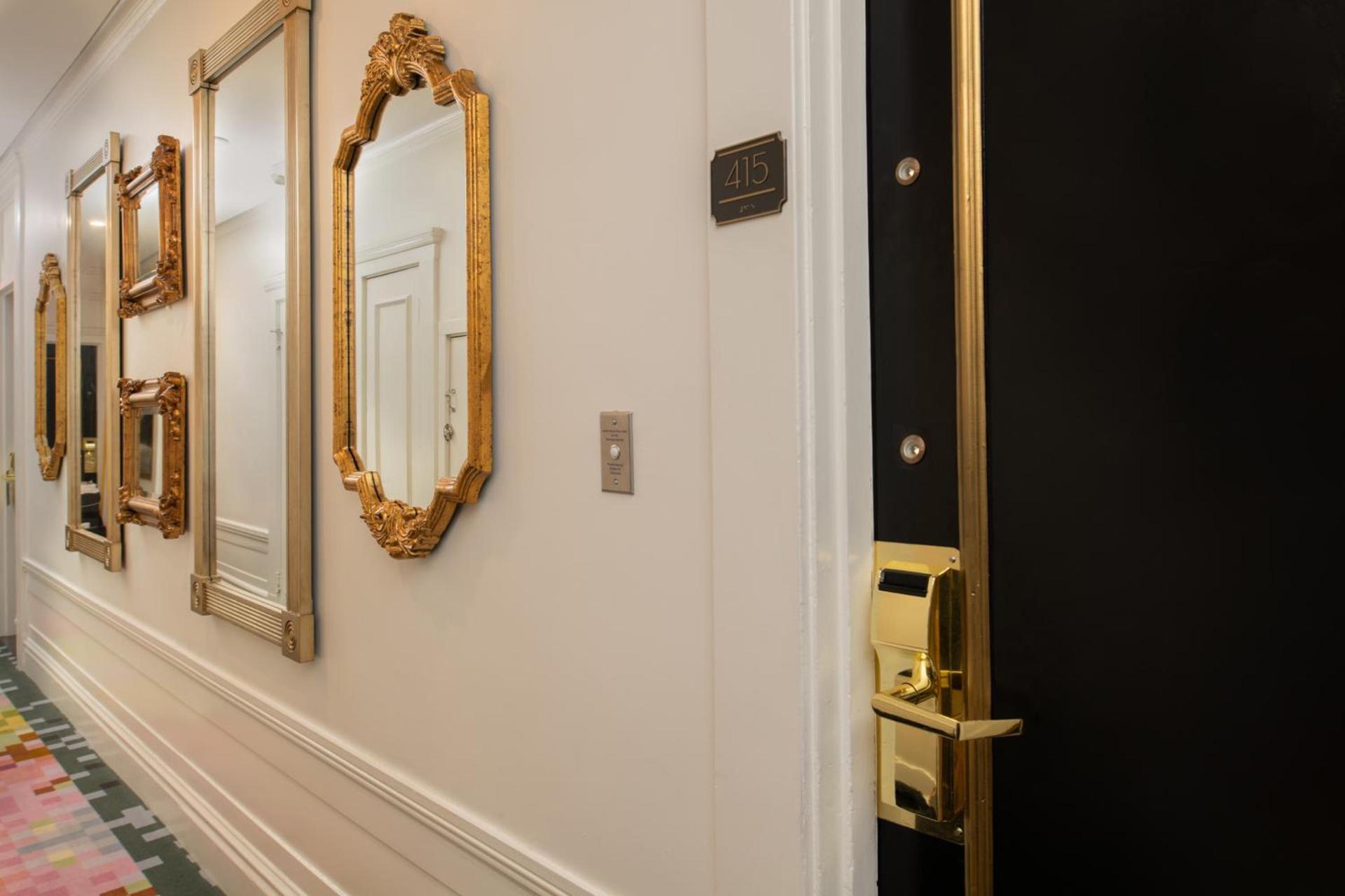 Staypineapple, An Elegant Hotel, Union Square photo 37
