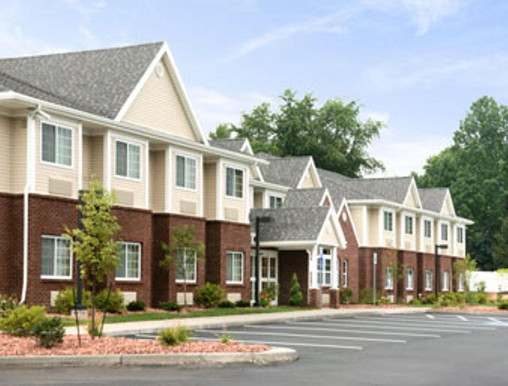 Microtel Inn & Suites Chili/Rochester photo 2