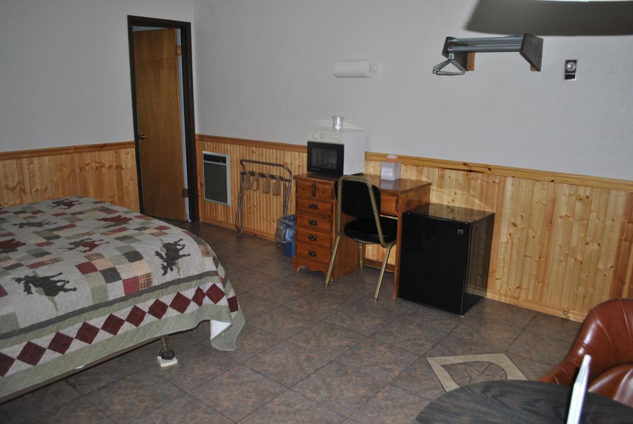 Aspen Inn photo 54