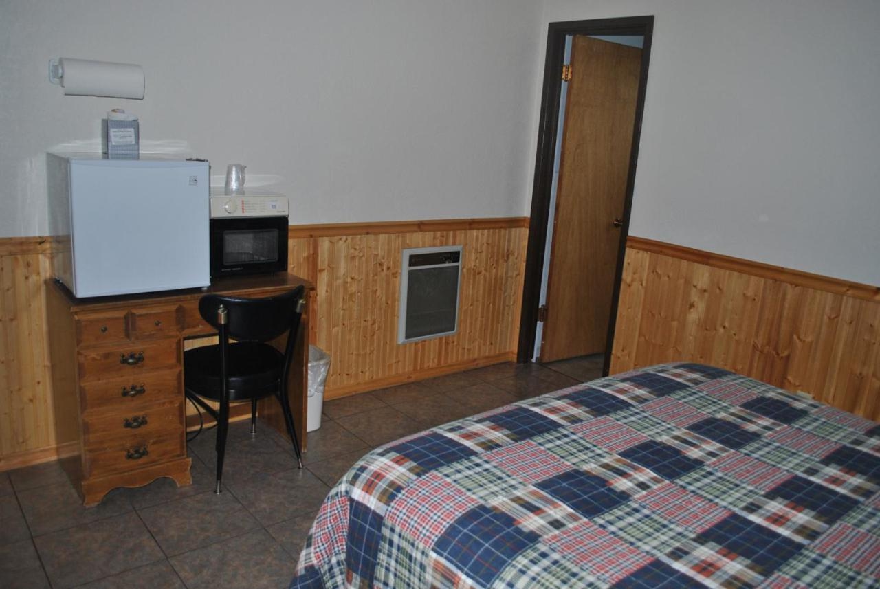 Aspen Inn photo 57