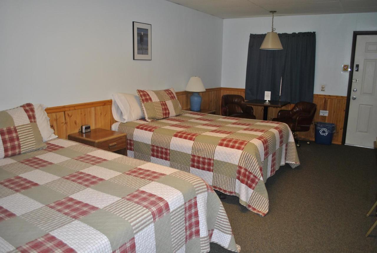 Aspen Inn photo 50