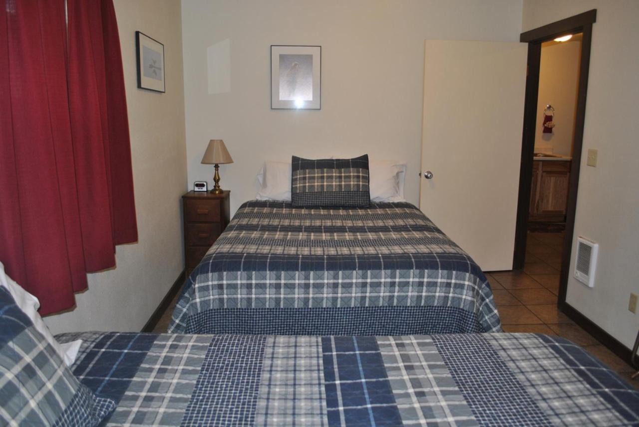 Aspen Inn photo 80