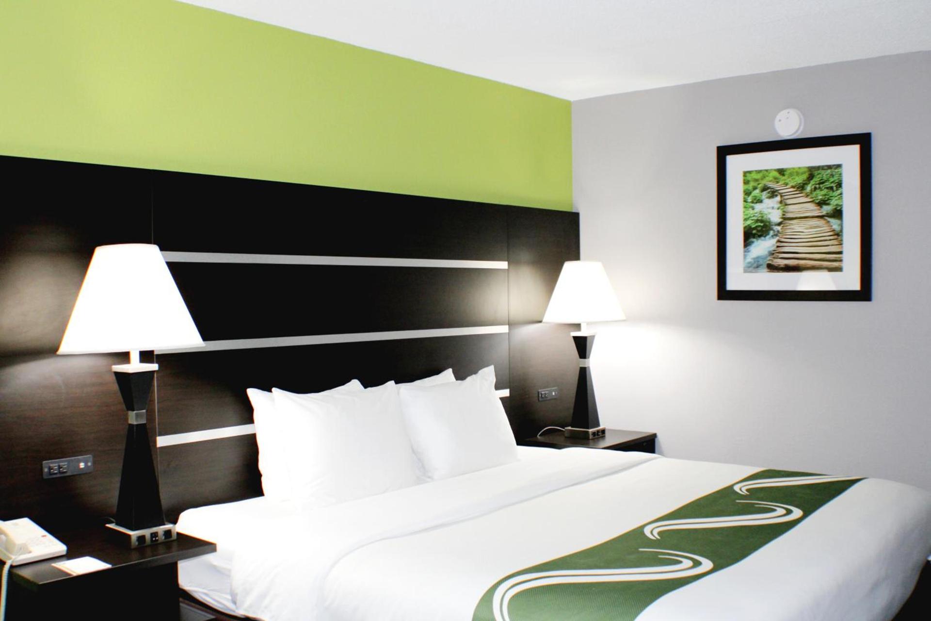 Quality Inn & Suites Bedford West photo 38
