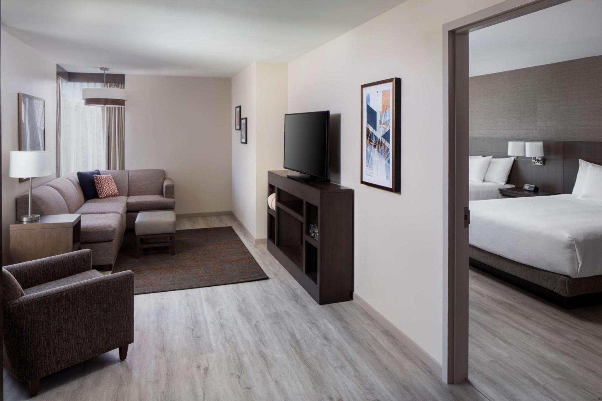 Hyatt Place Poughkeepsie - Hudson Valley photo 16