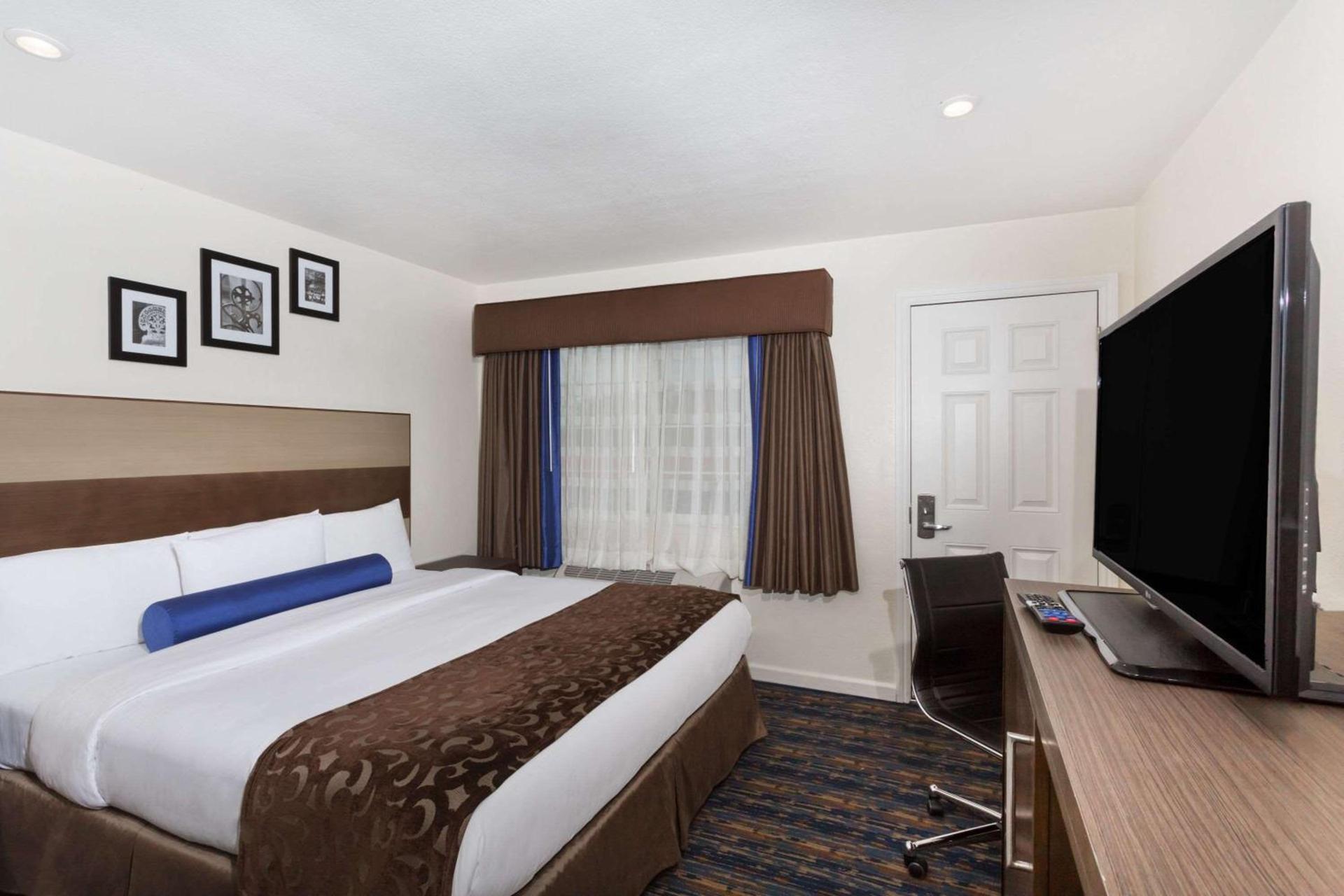 Howard Johnson By Wyndham Berkeley photo 15