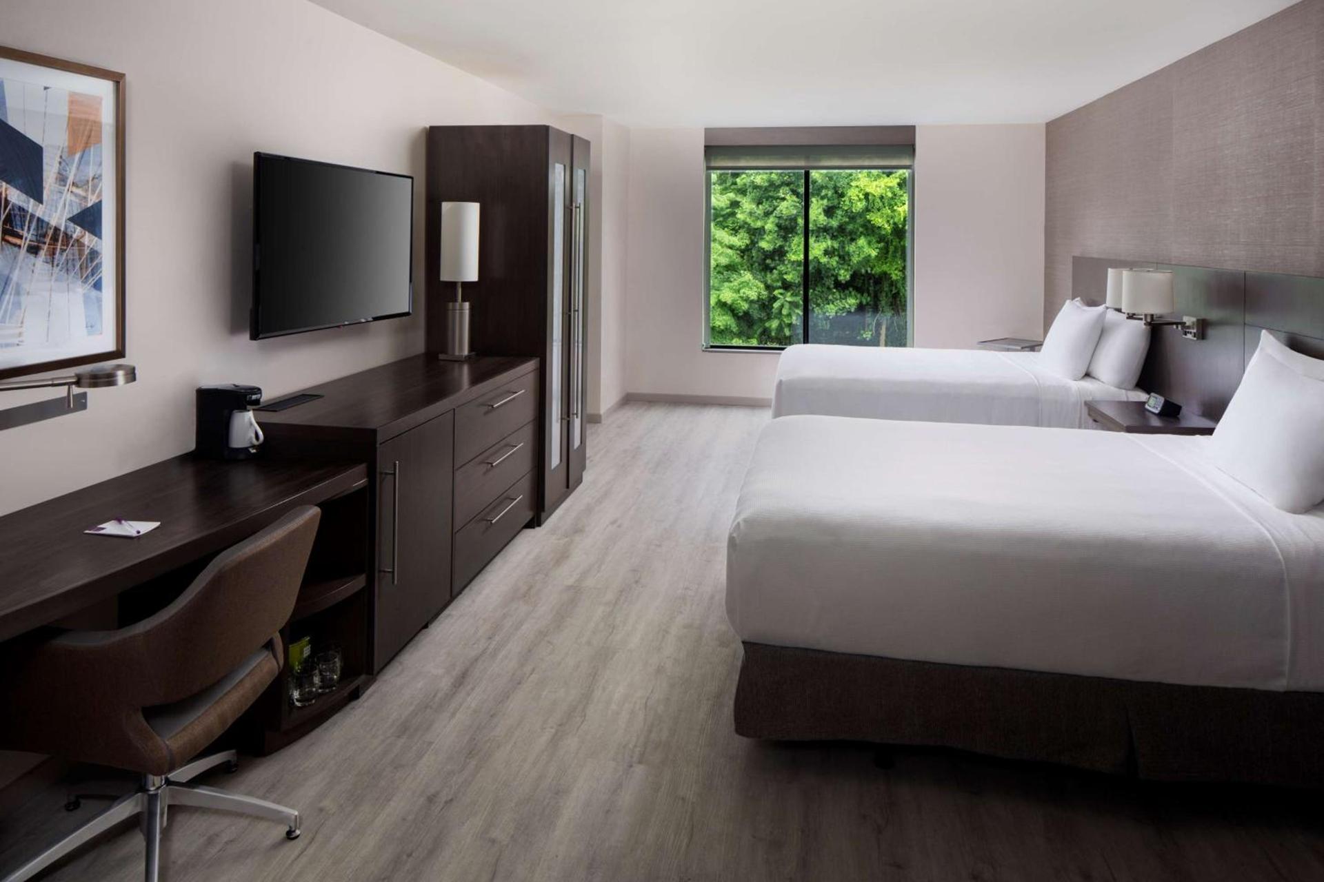 Hyatt Place Poughkeepsie - Hudson Valley photo 23