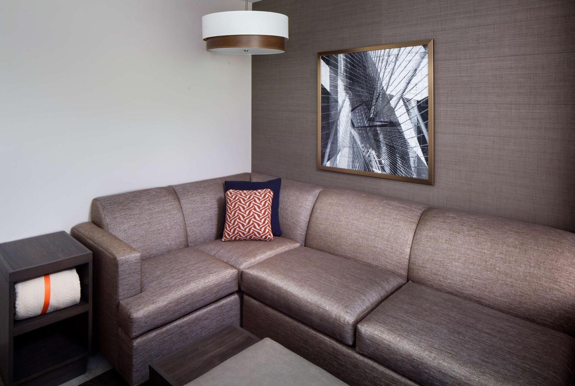 Hyatt Place Poughkeepsie - Hudson Valley photo 7