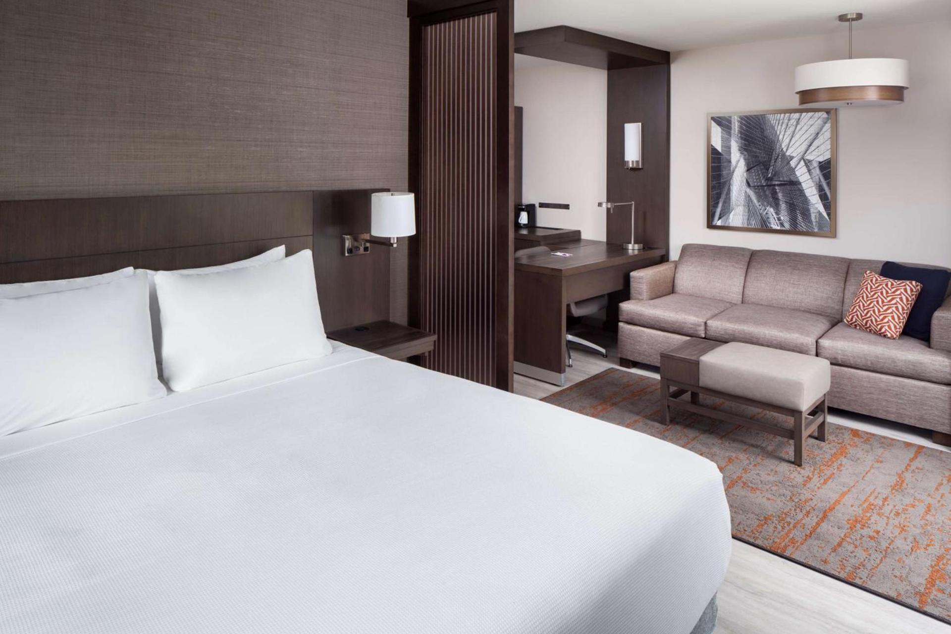 Hyatt Place Poughkeepsie - Hudson Valley photo 6