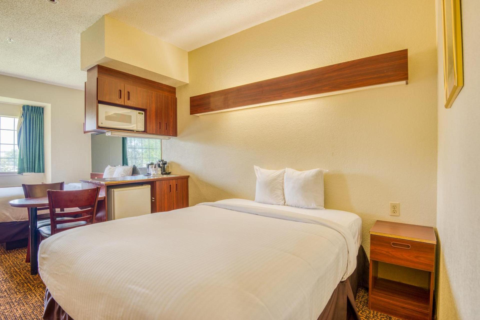 Trident Inn & Suites, Baton Rouge photo 18