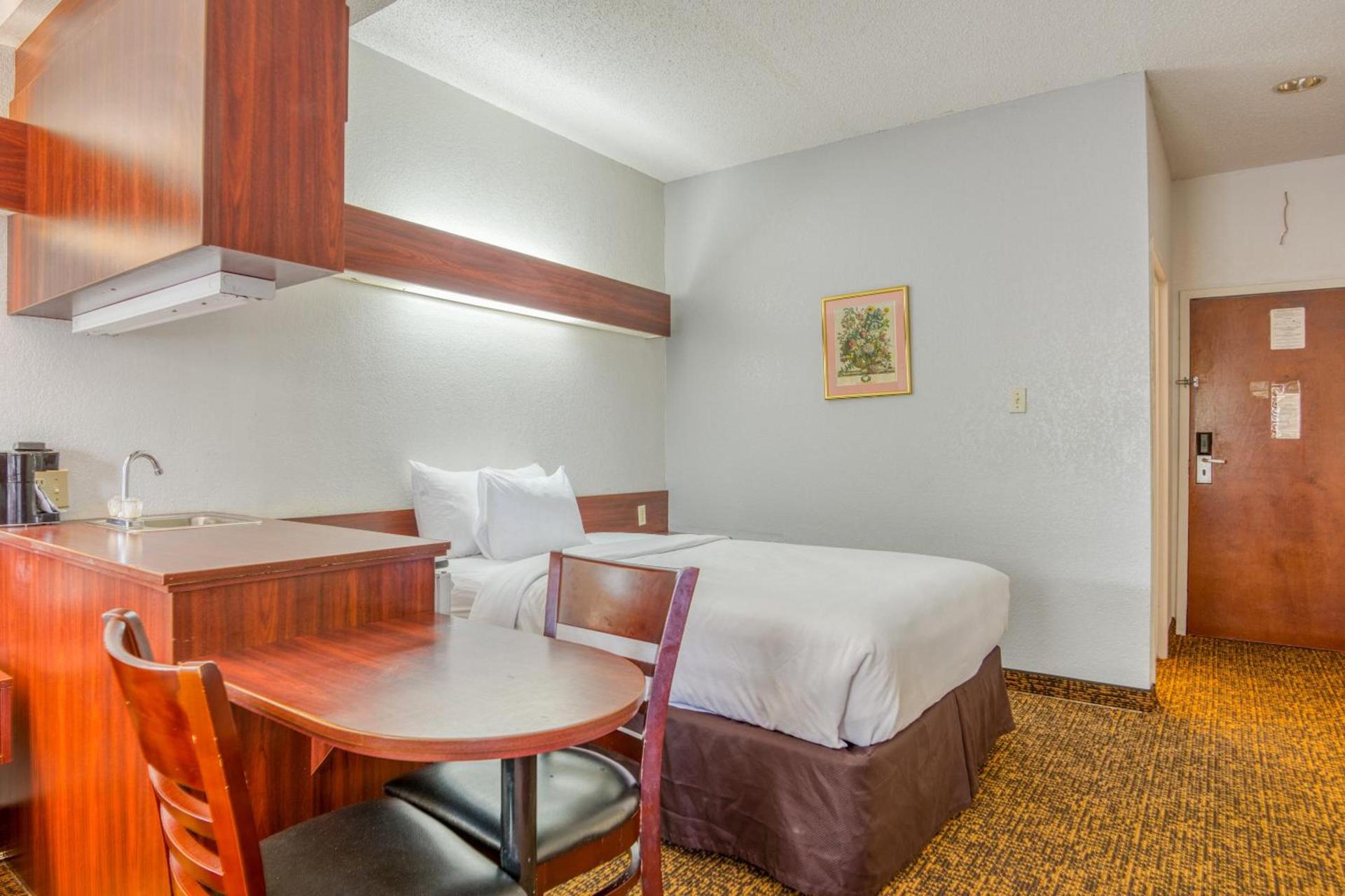 Trident Inn & Suites, Baton Rouge photo 12