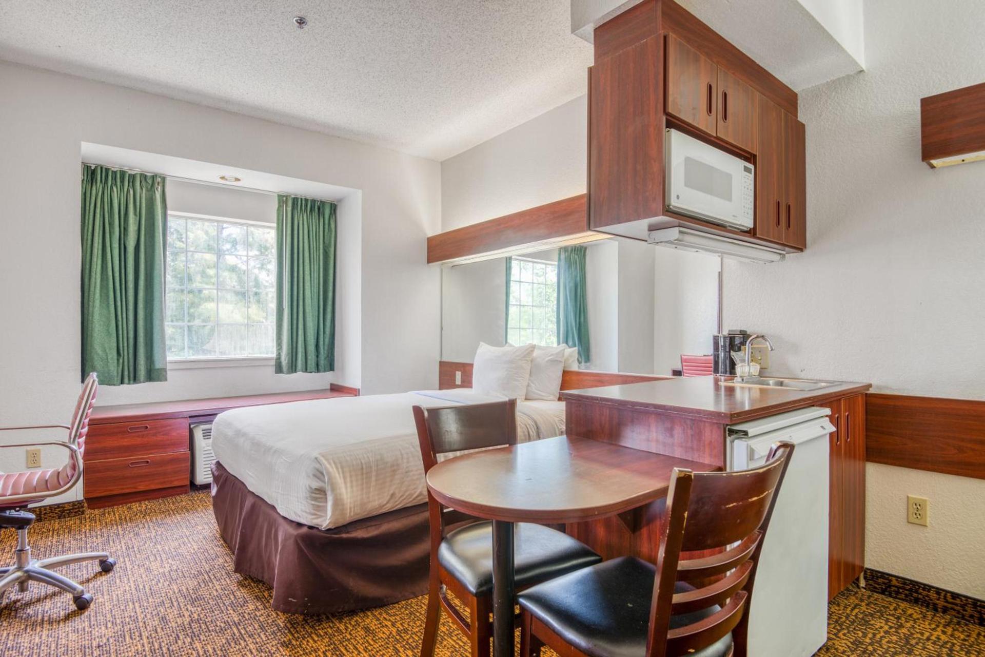 Trident Inn & Suites, Baton Rouge photo 13