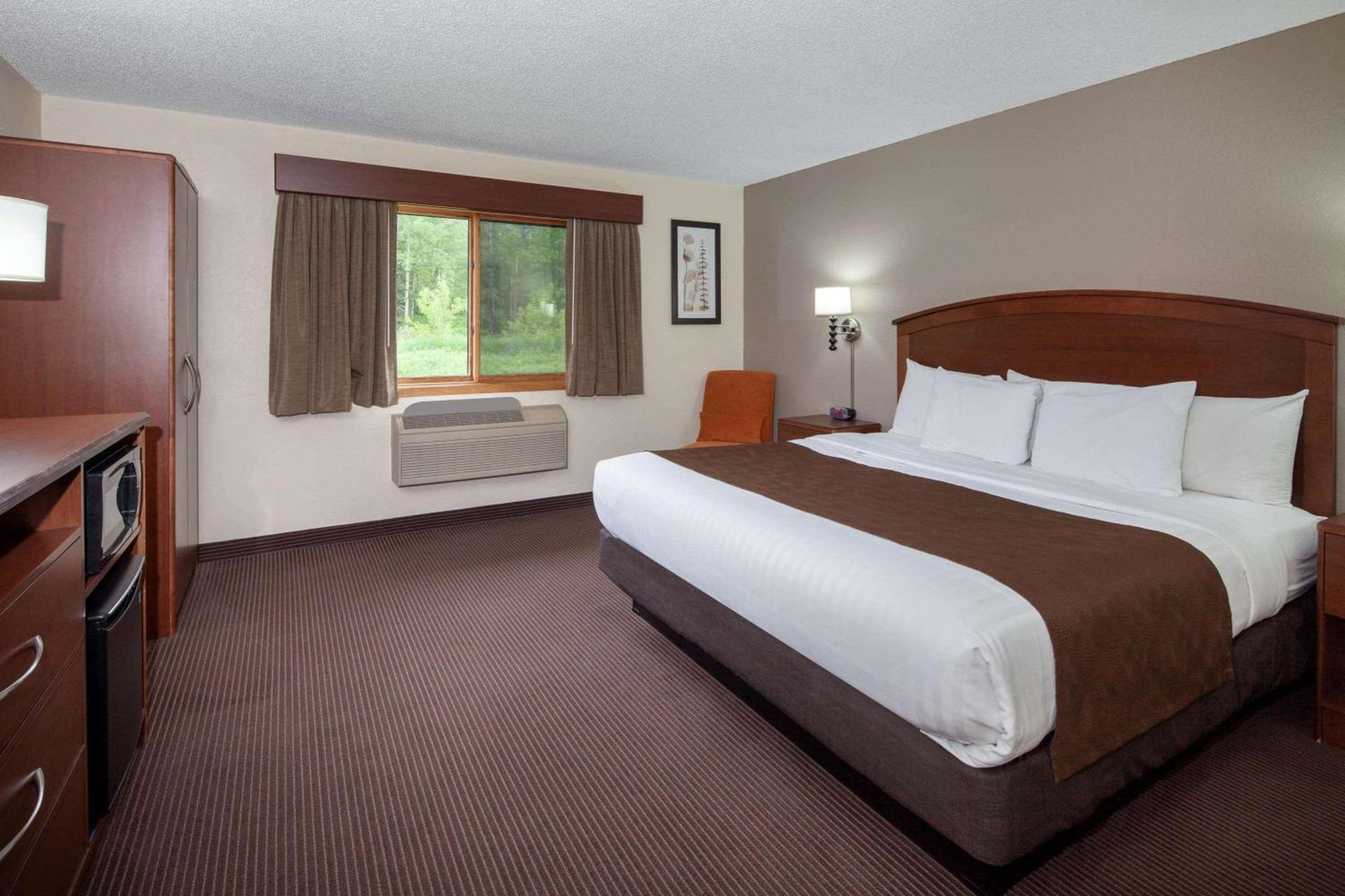 AmericInn by Wyndham Ironwood photo 56