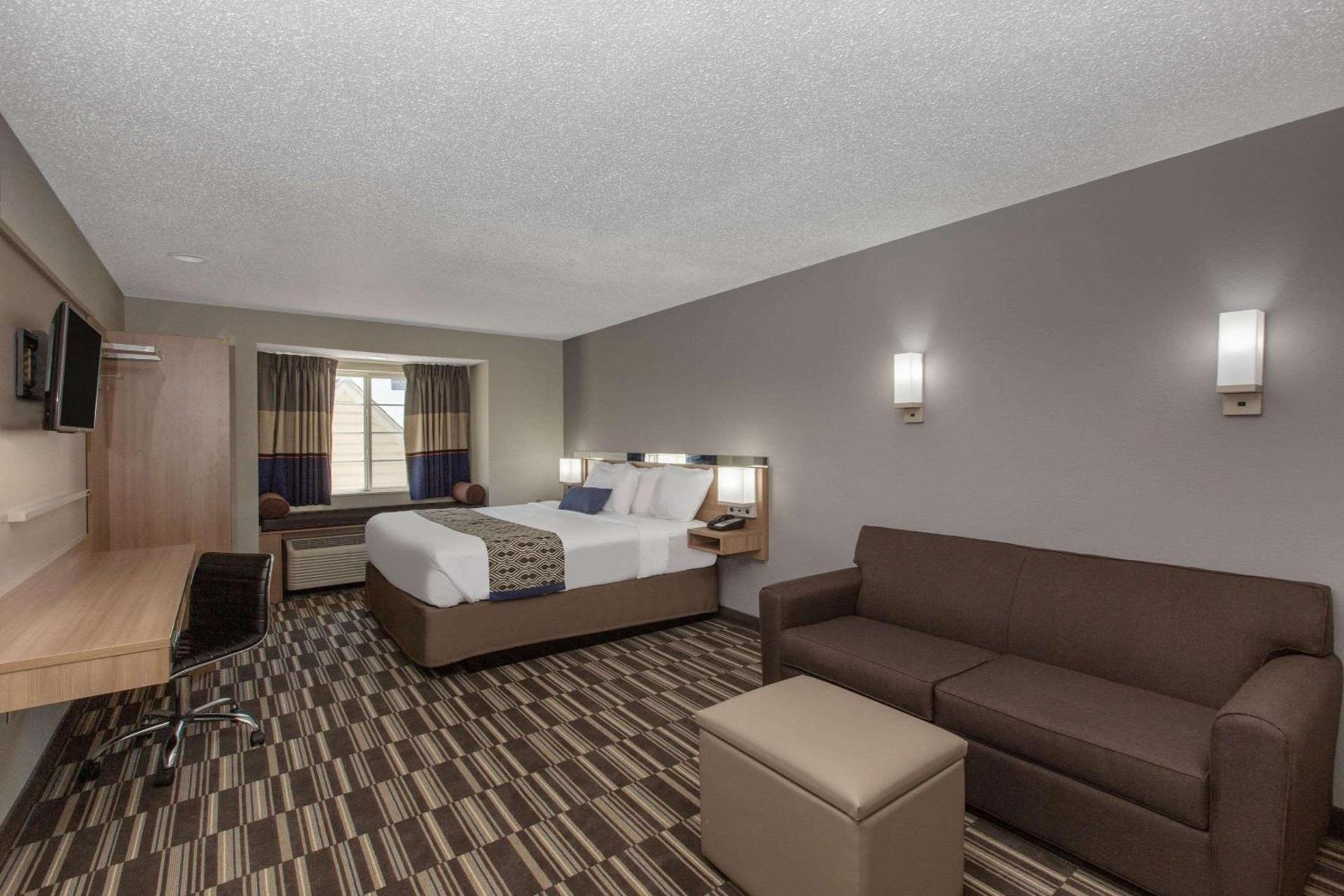 Microtel Inn & Suites by Wyndham Augusta/Riverwatch photo 65