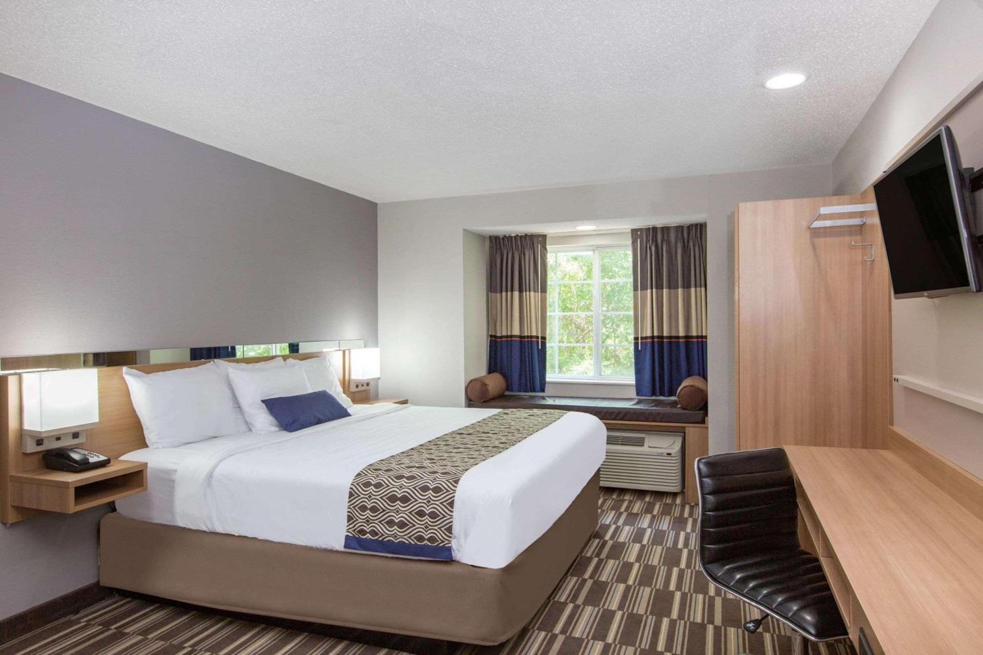 Microtel Inn & Suites by Wyndham Augusta/Riverwatch photo 55