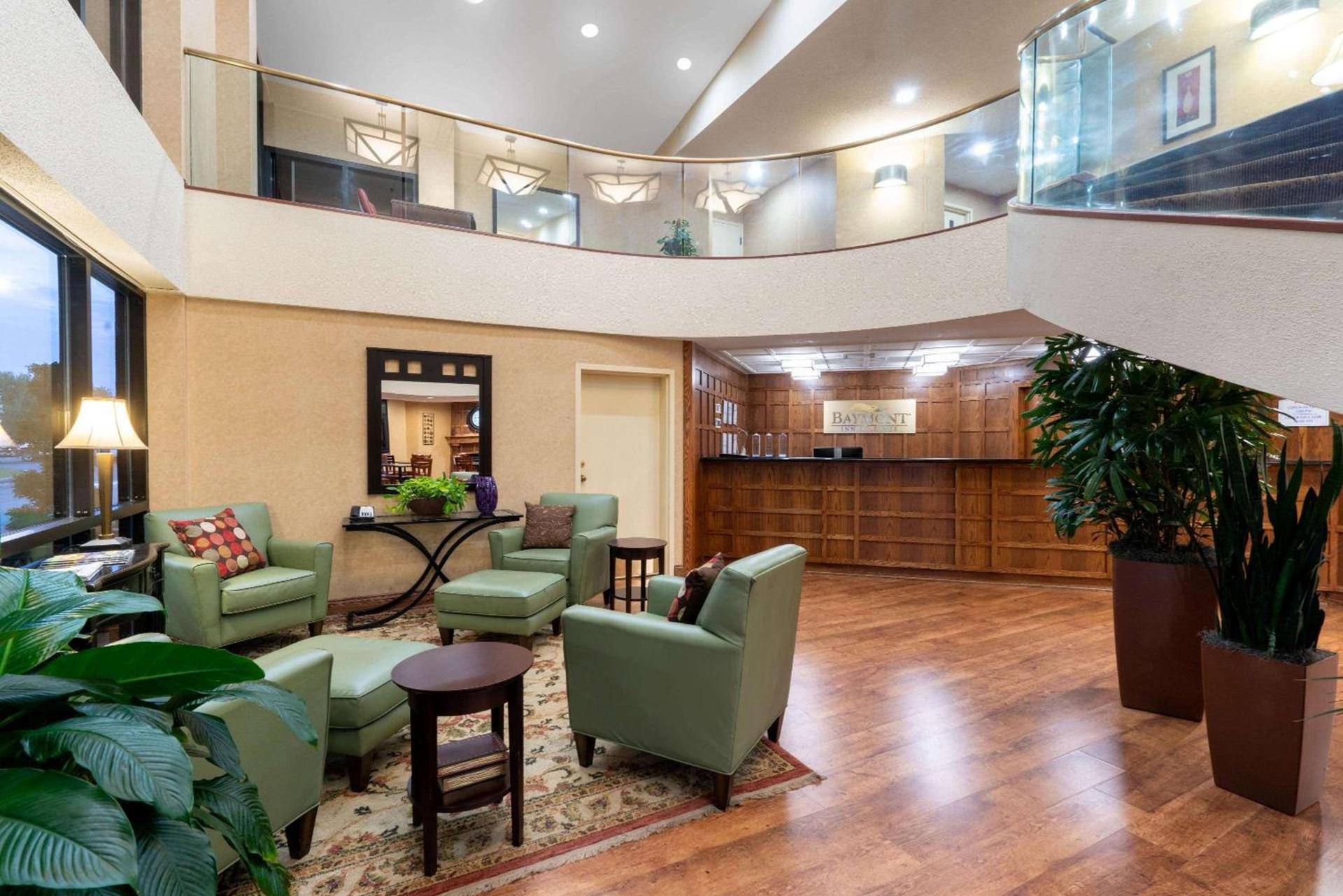 Baymont by Wyndham Knoxville/Cedar Bluff photo 6