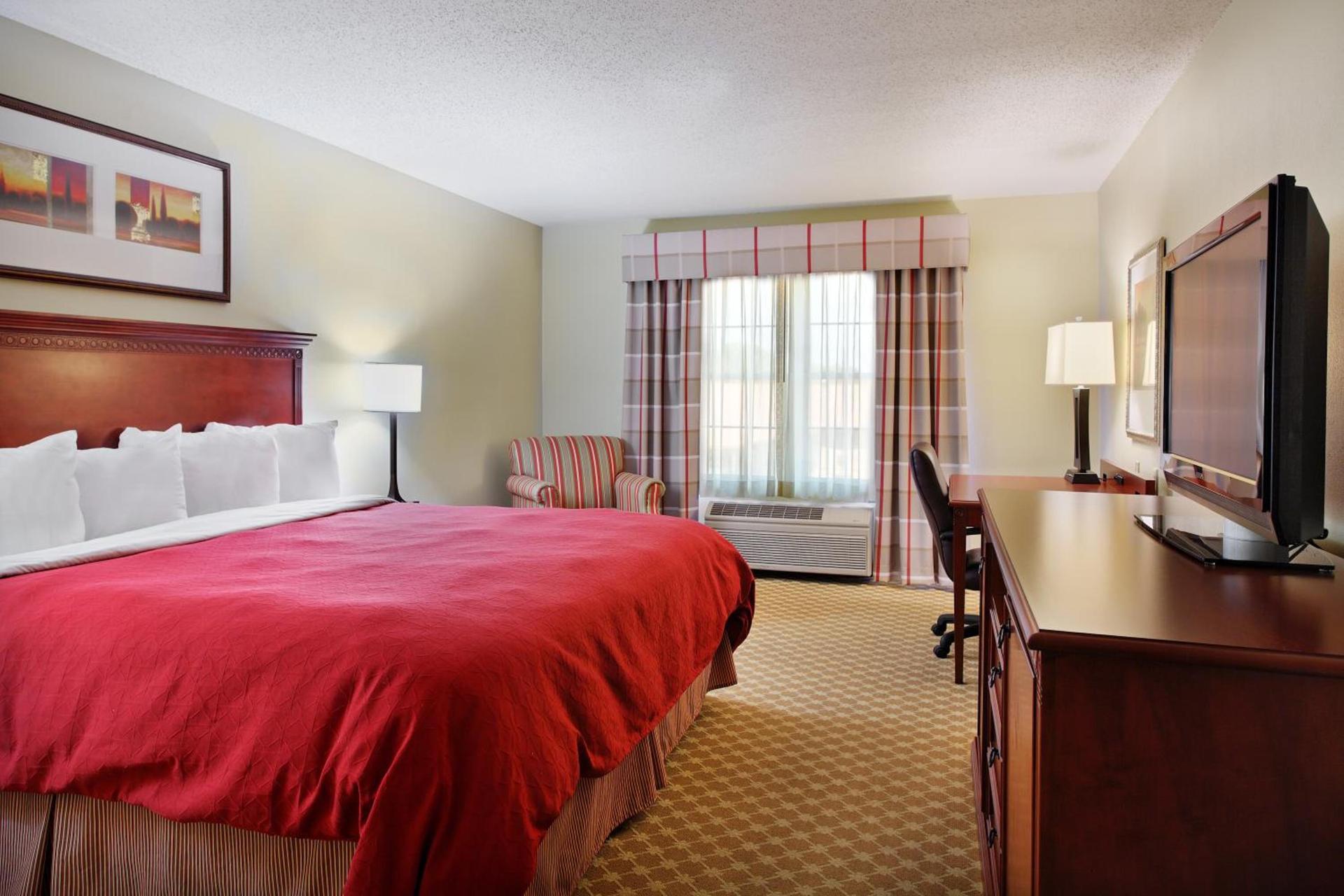 Country Inn & Suites by Radisson, Rock Falls, IL photo 4