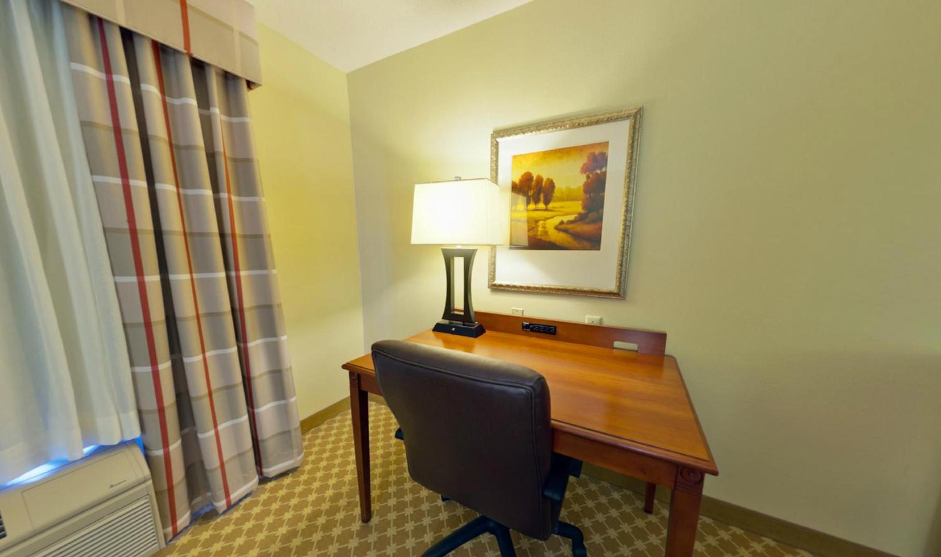Country Inn & Suites by Radisson, Rock Falls, IL photo 15