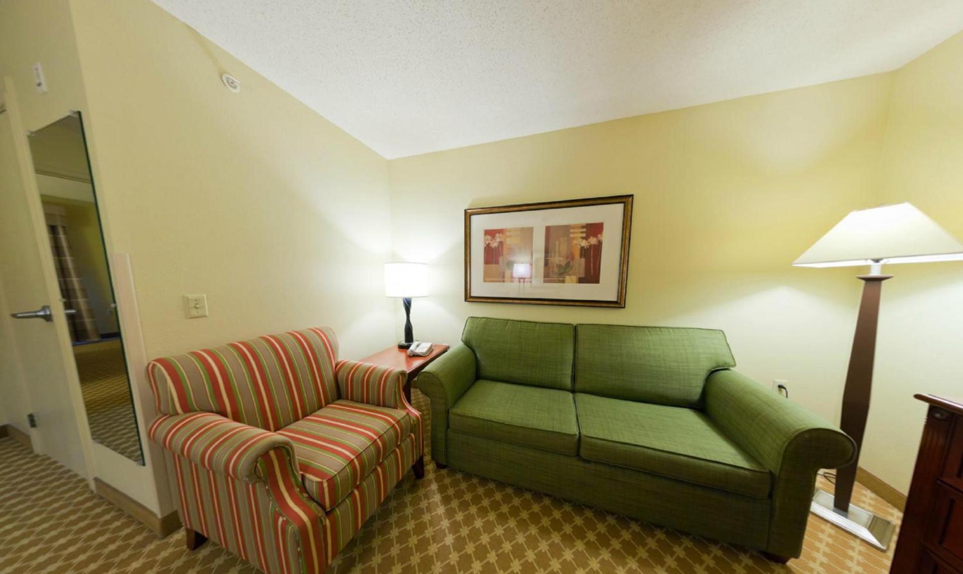 Country Inn & Suites by Radisson, Rock Falls, IL photo 10