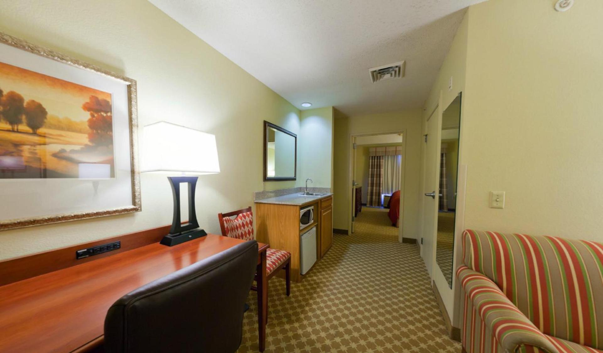 Country Inn & Suites by Radisson, Rock Falls, IL photo 14