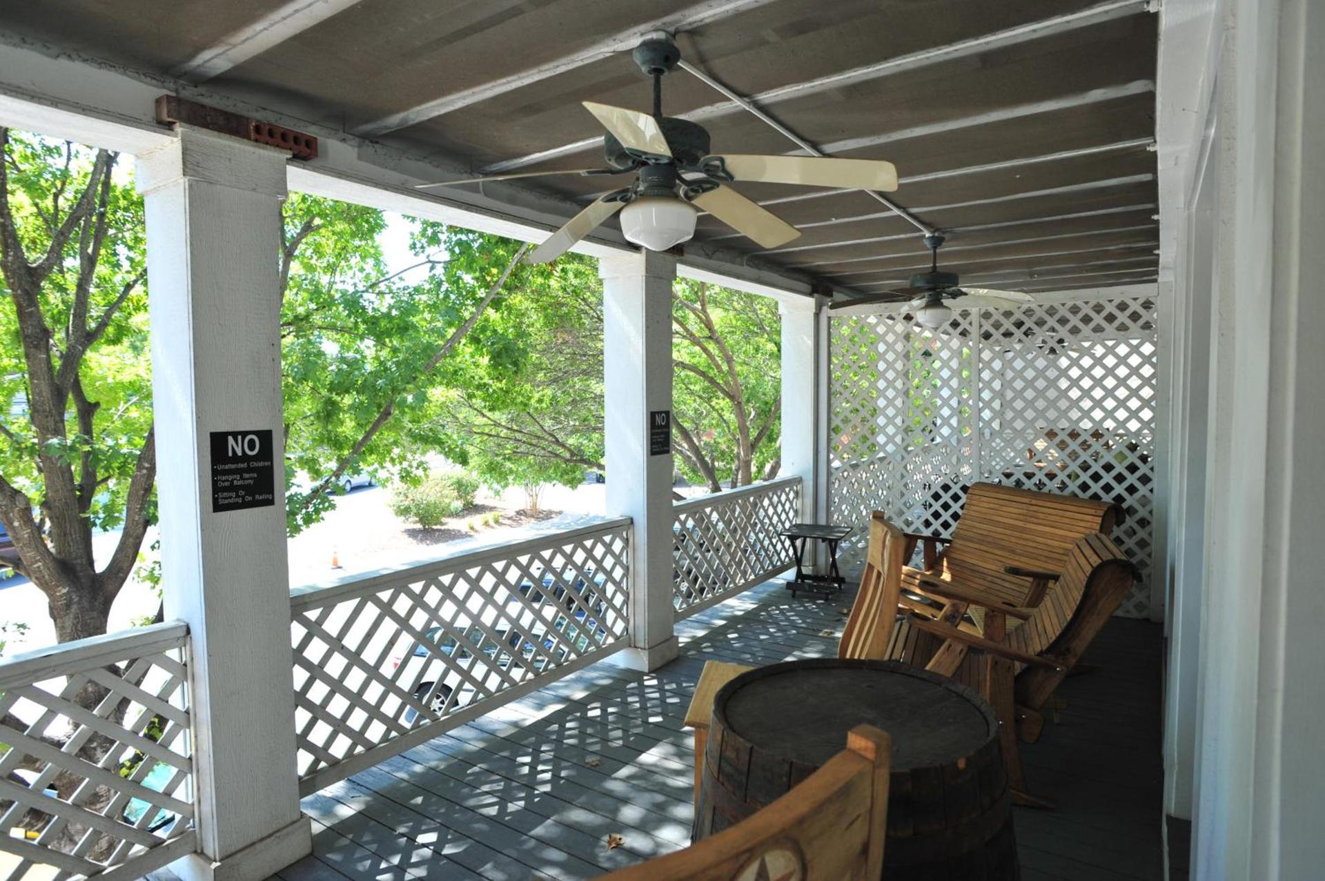 Schmitz Bed & Breakfast photo 12