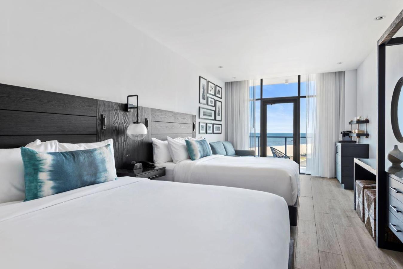 Wave Resort photo 34