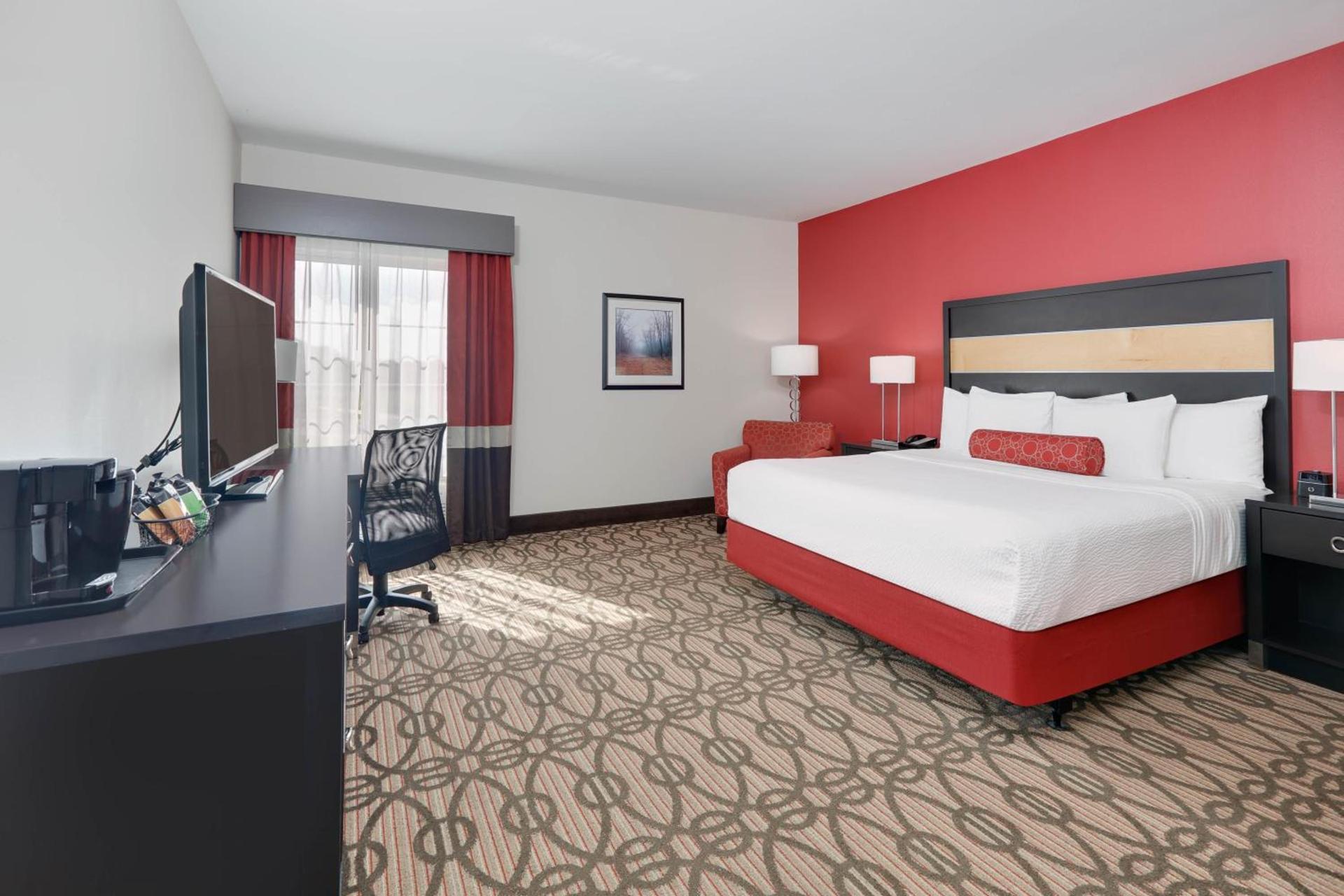 La Quinta by Wyndham Starkville at MSU photo 30