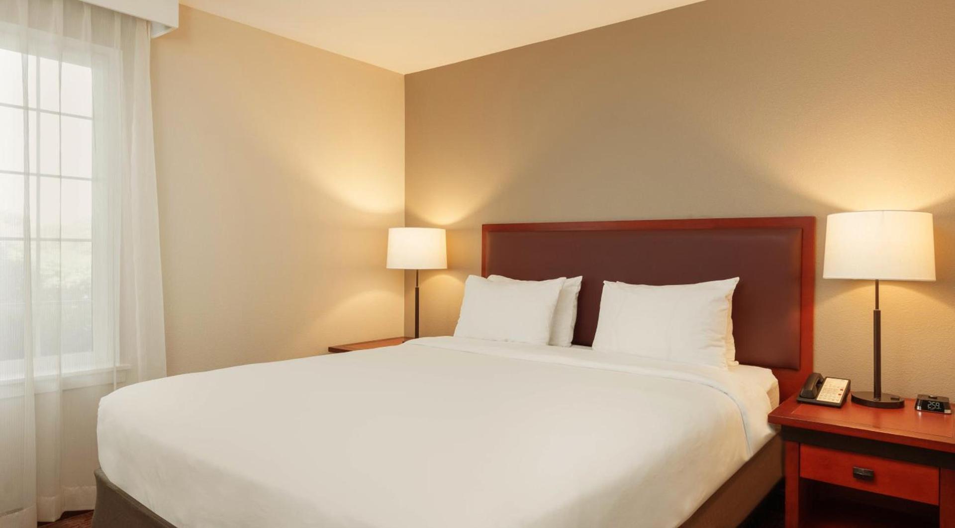 Larkspur Landing Extended Stay Suites Sunnyvale photo 13