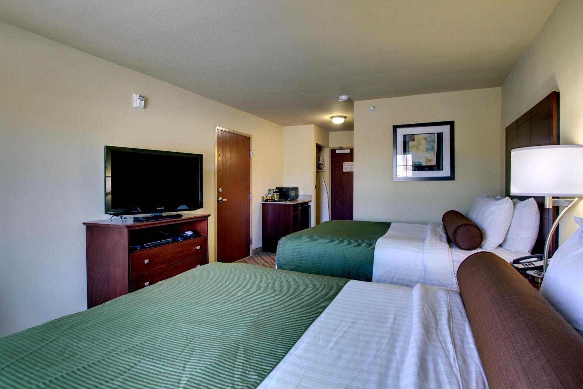 Cobblestone Inn & Suites - Hartington photo 6