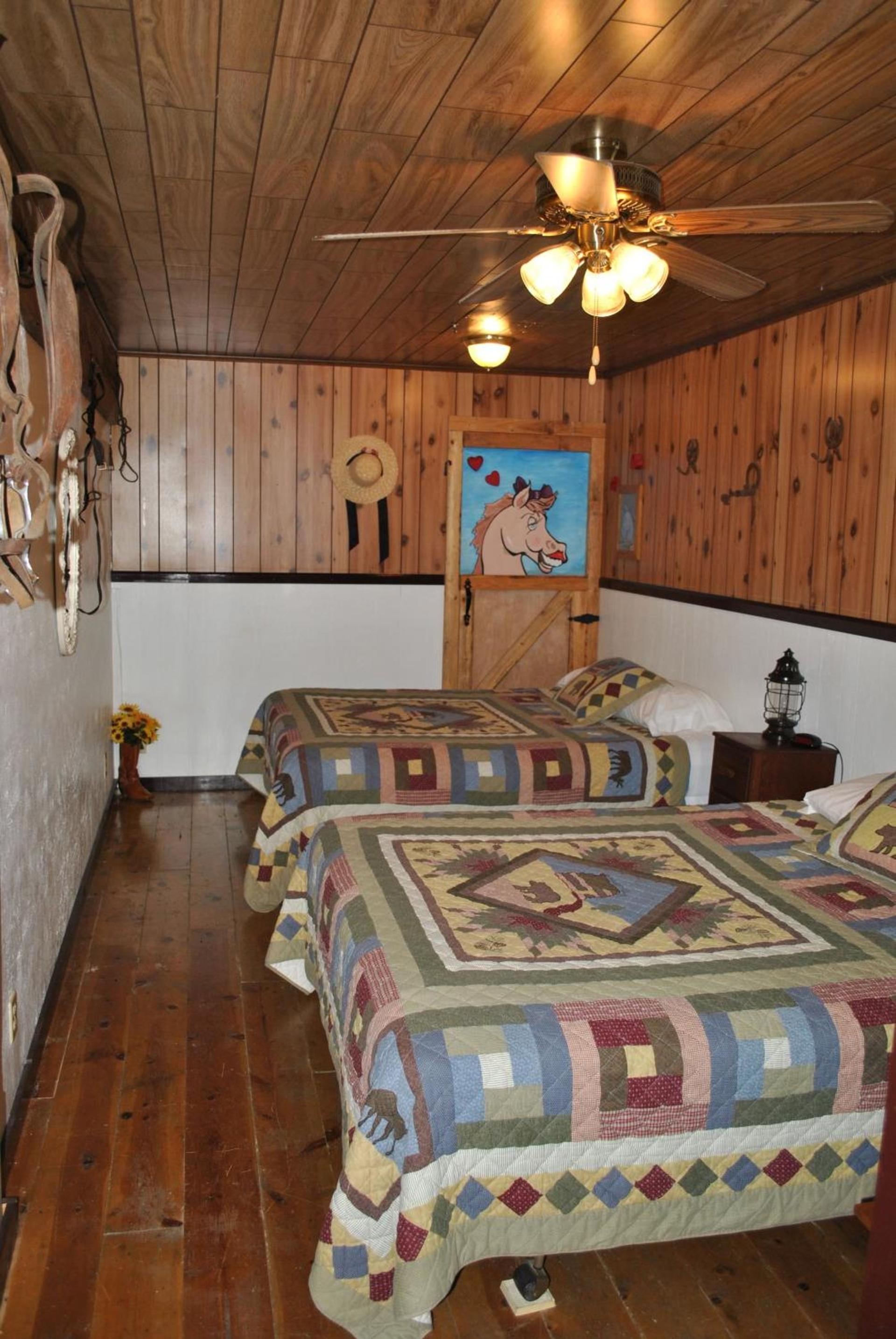 Aspen Inn photo 16