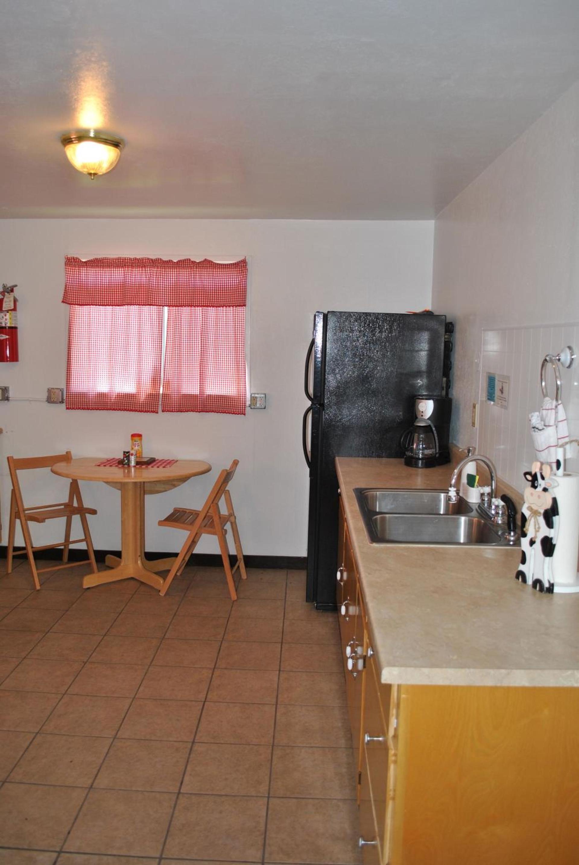 Aspen Inn photo 21