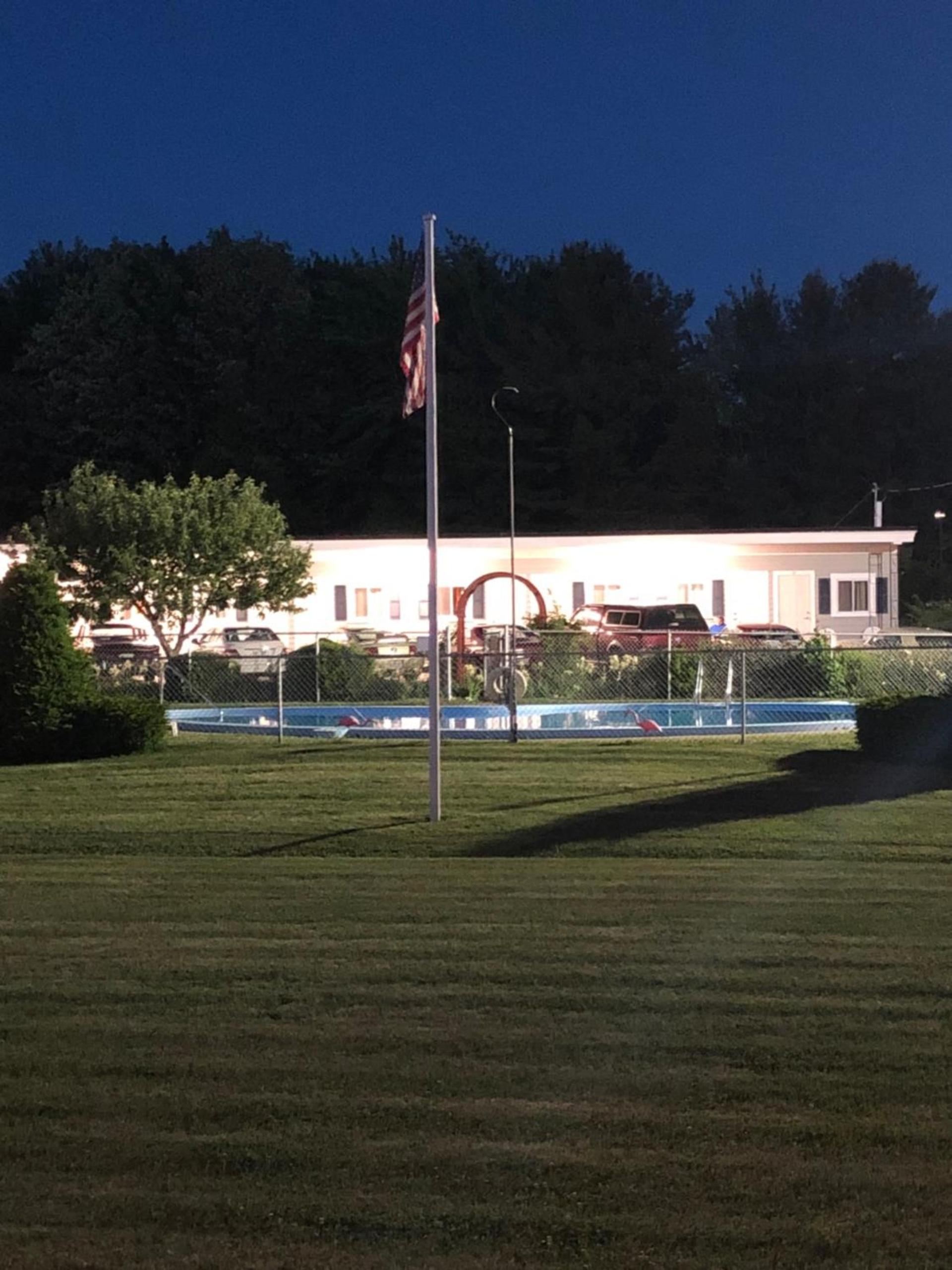 The Saco Motel photo 2
