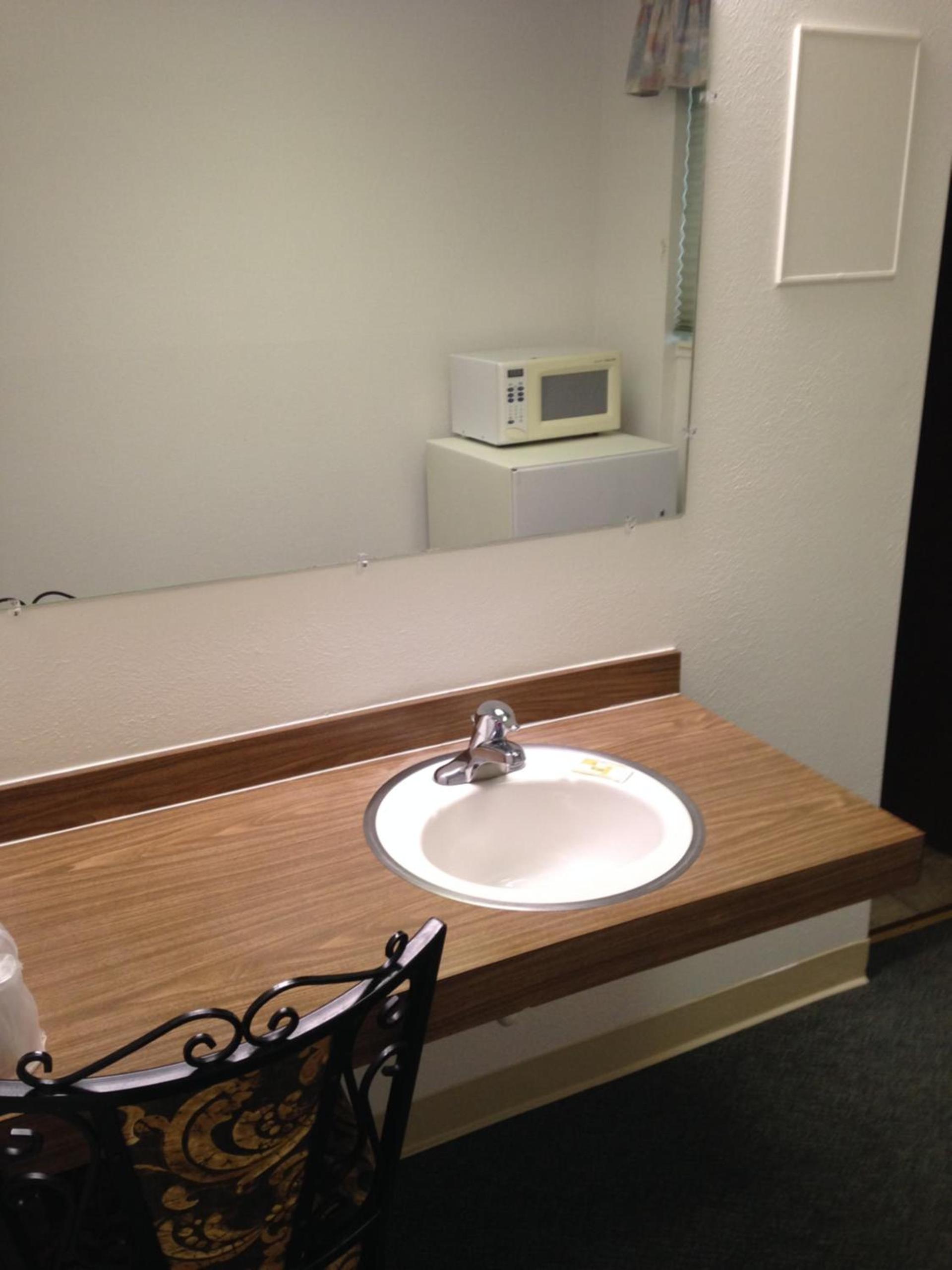 Siesta Motel photo 56