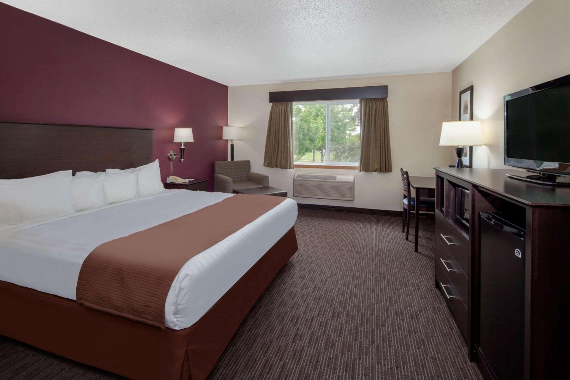 AmericInn by Wyndham Northfield photo 11