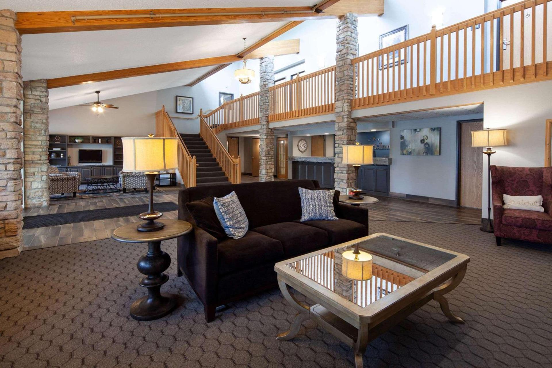AmericInn by Wyndham Northfield photo 5