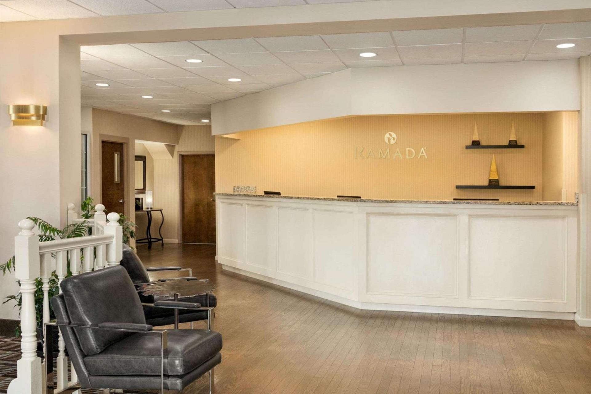 Ramada by Wyndham Pigeon Forge North photo 48