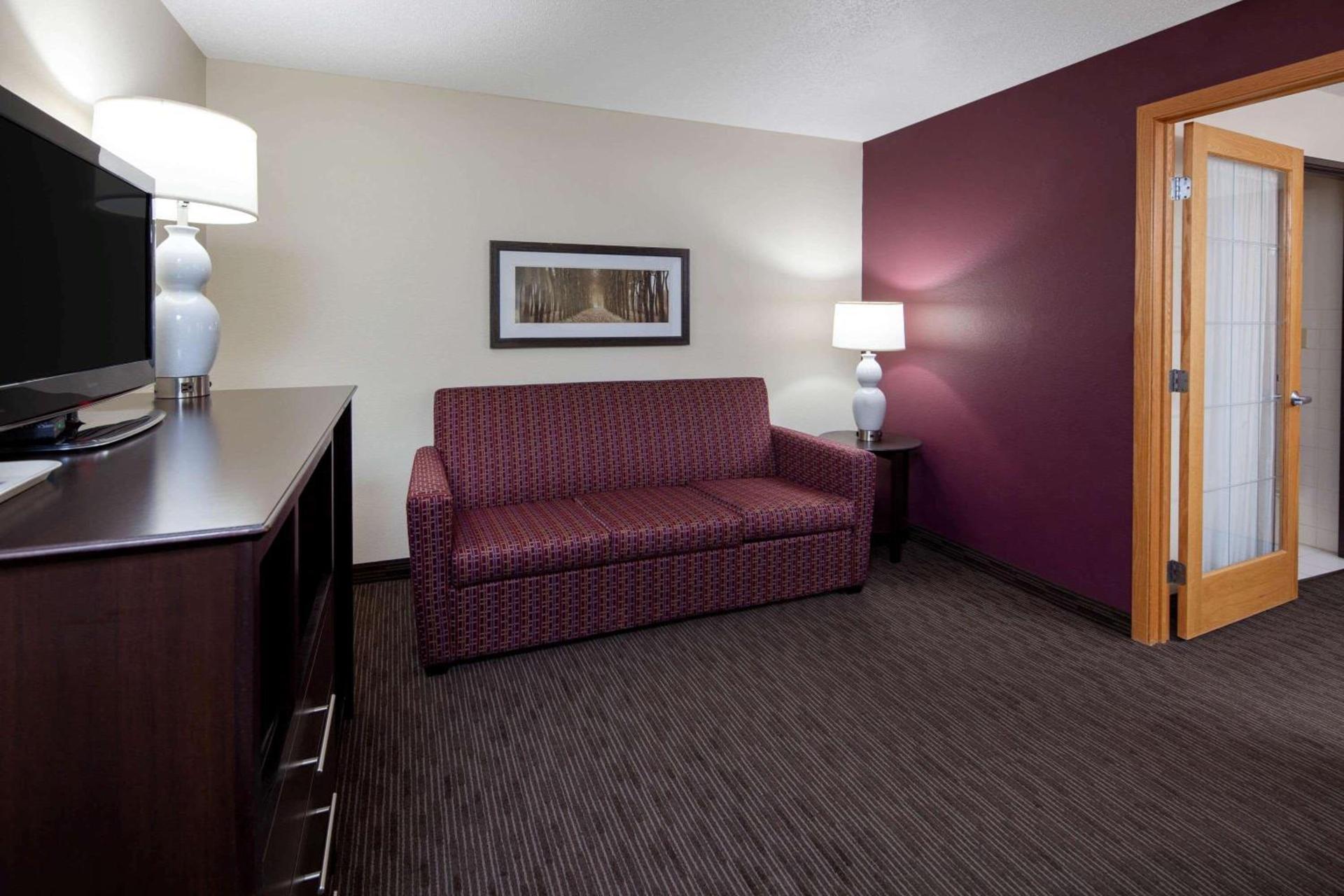 AmericInn by Wyndham Northfield photo 20