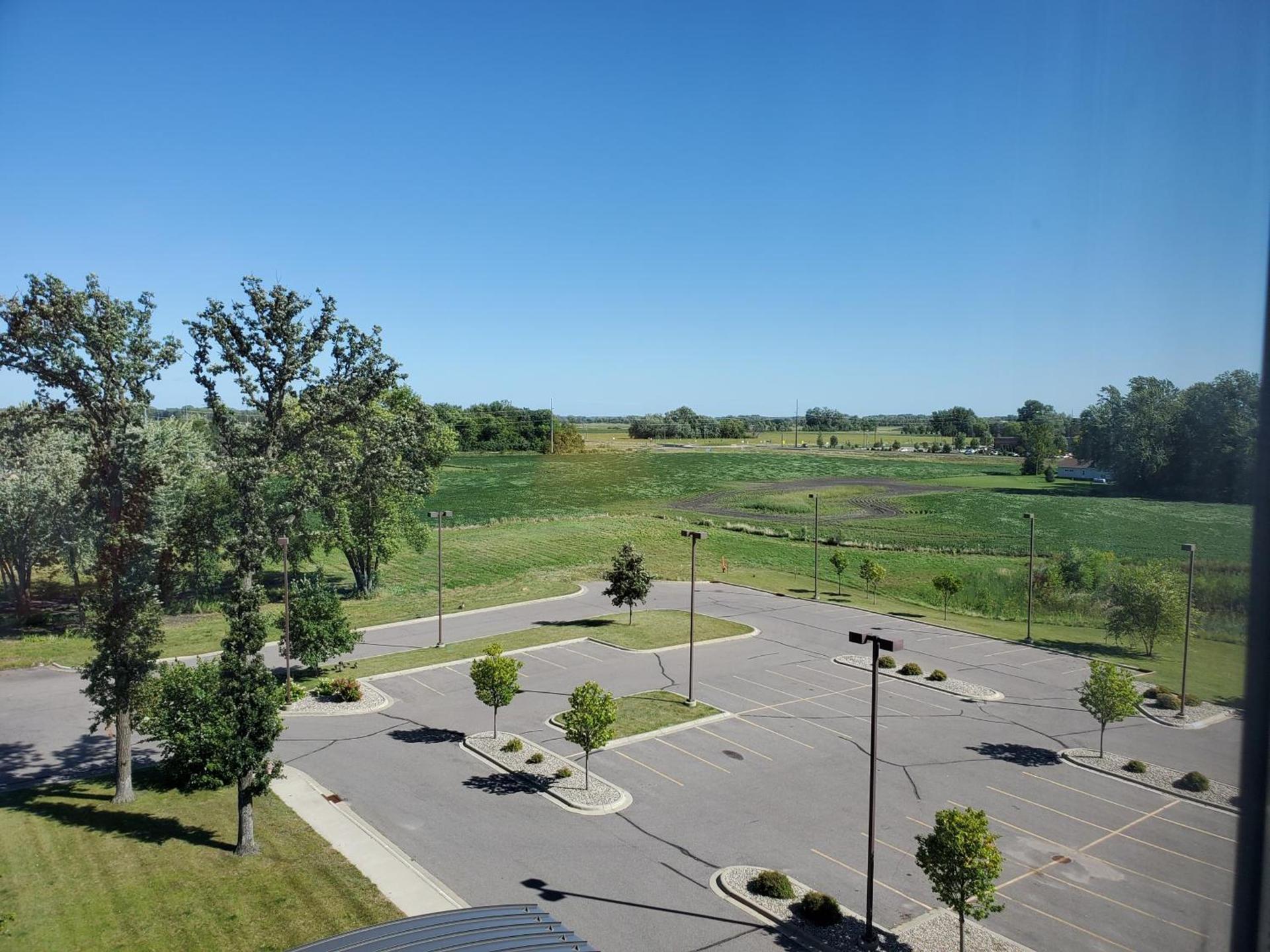 Holiday Inn Express Hotel & Suites Mankato East by IHG photo 4