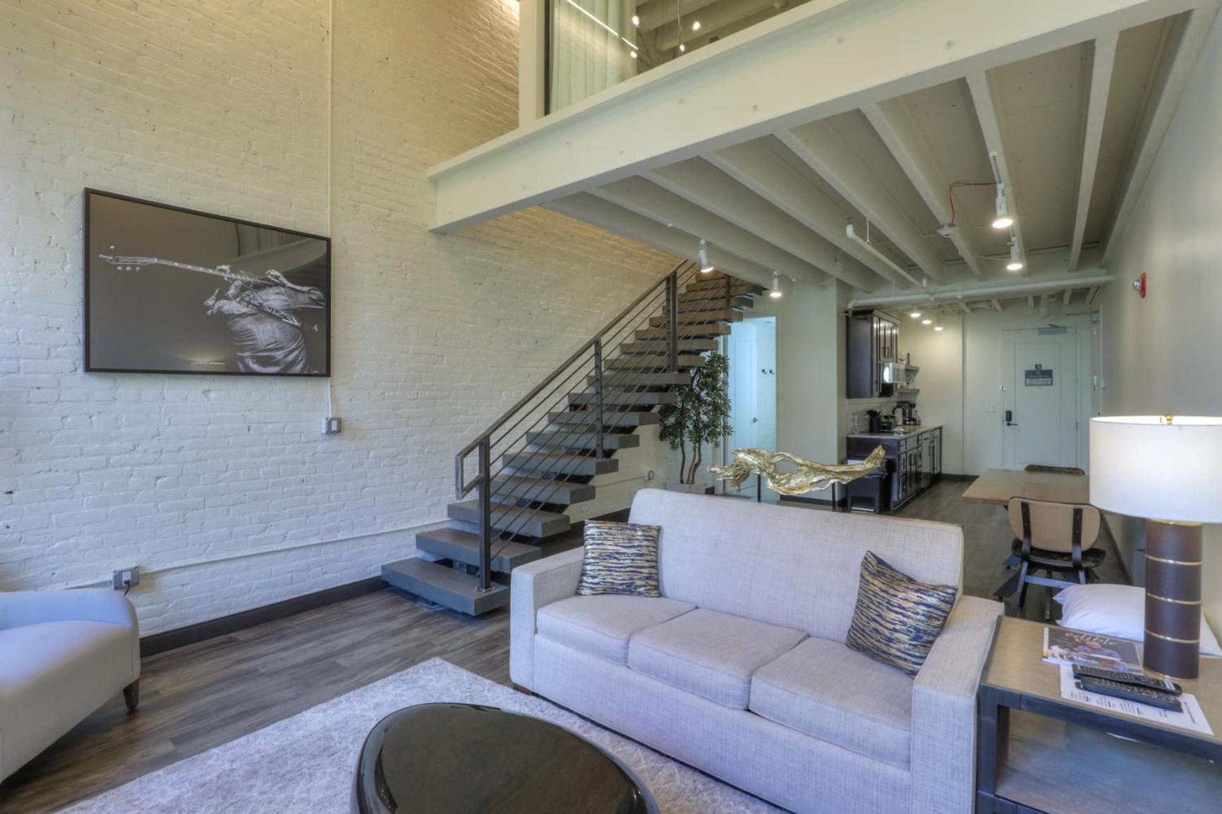 Studio 154 Hotel photo 75