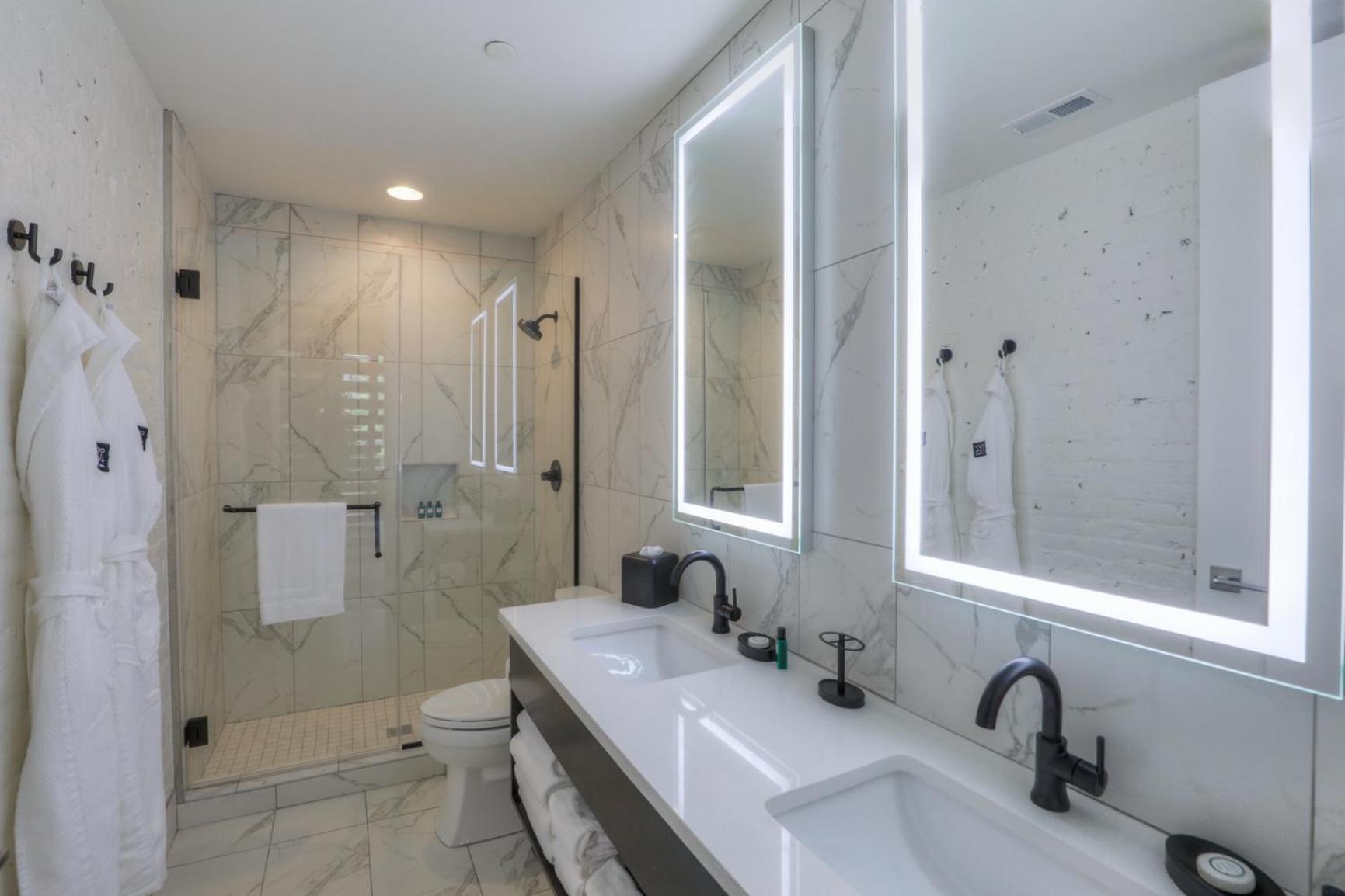 Studio 154 Hotel photo 25