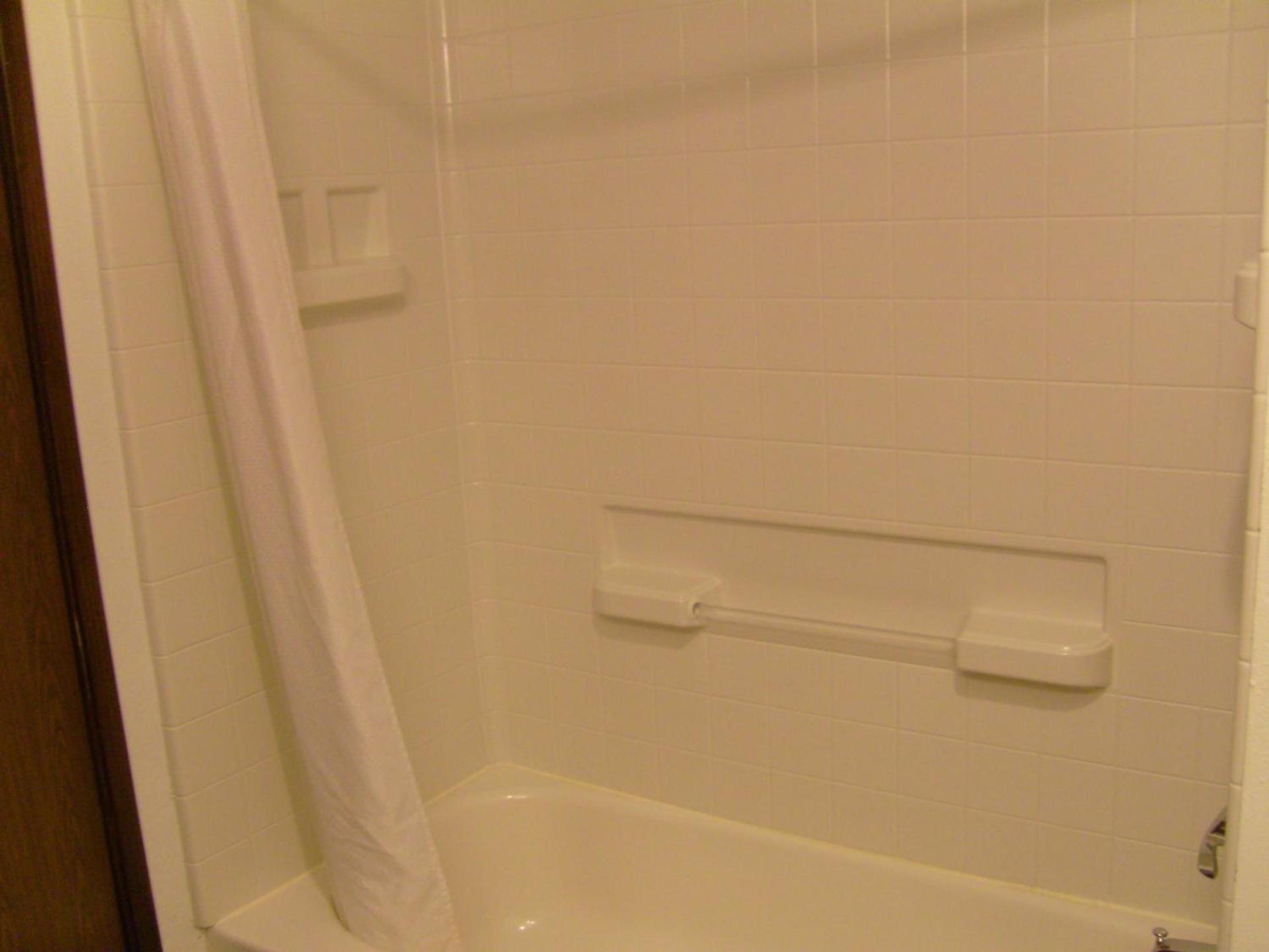 Cascade City Center Motel photo 13